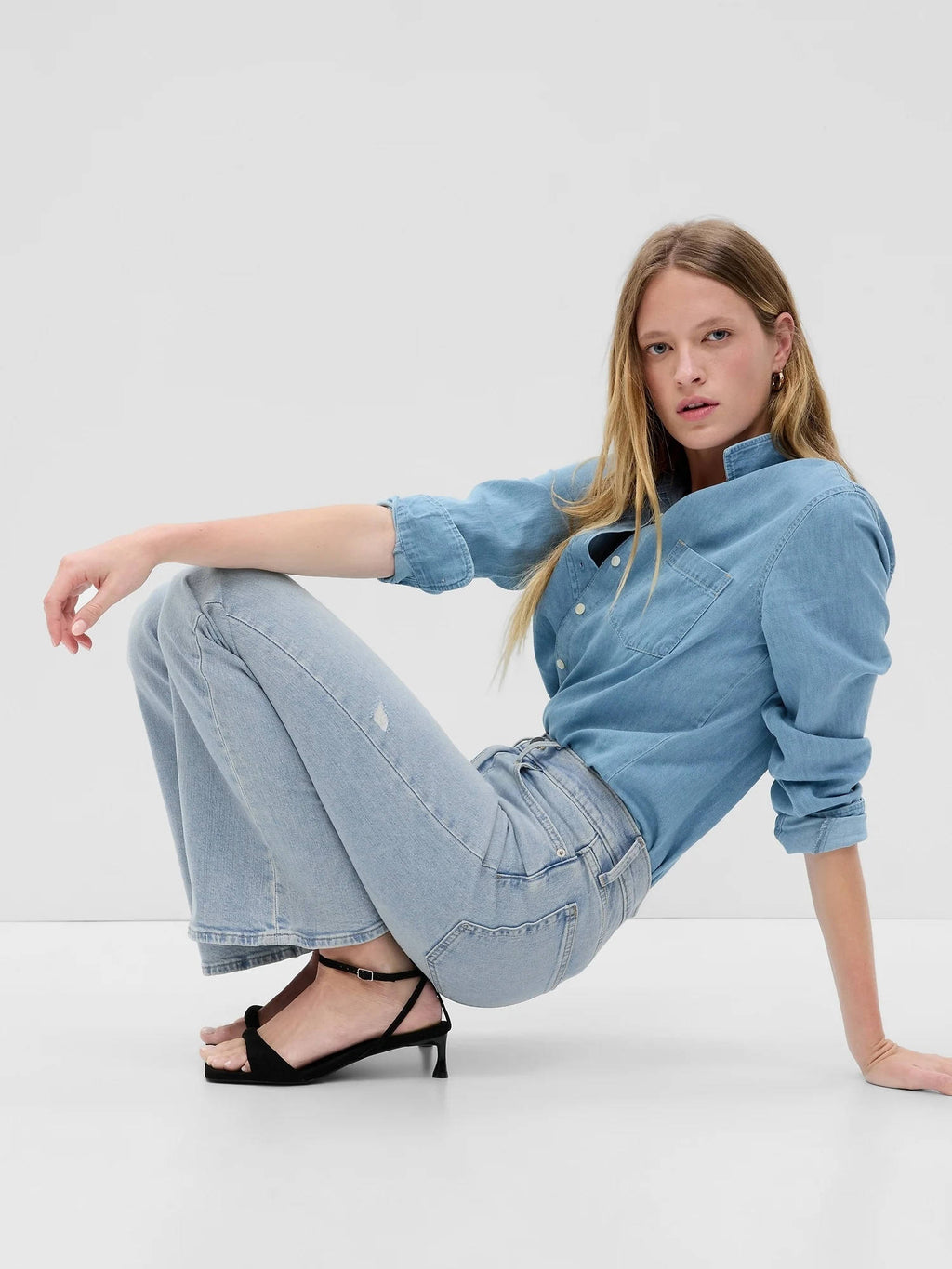 Blue Women's Solid Flared Boot-Cut Jeans | BT10 - view 3