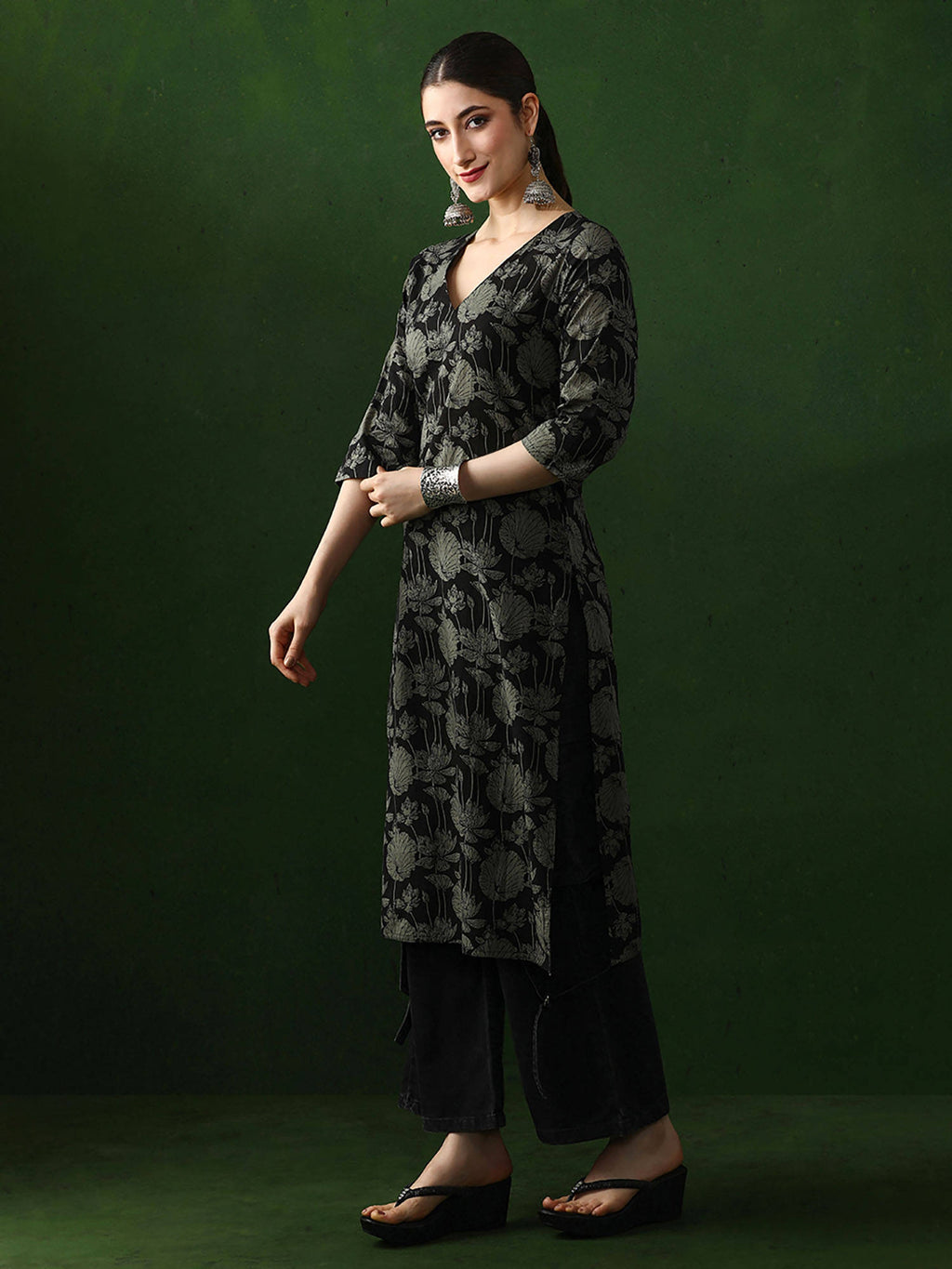 Red Floral Printed Straight Pure Cotton Kurta | FY93 - view 21