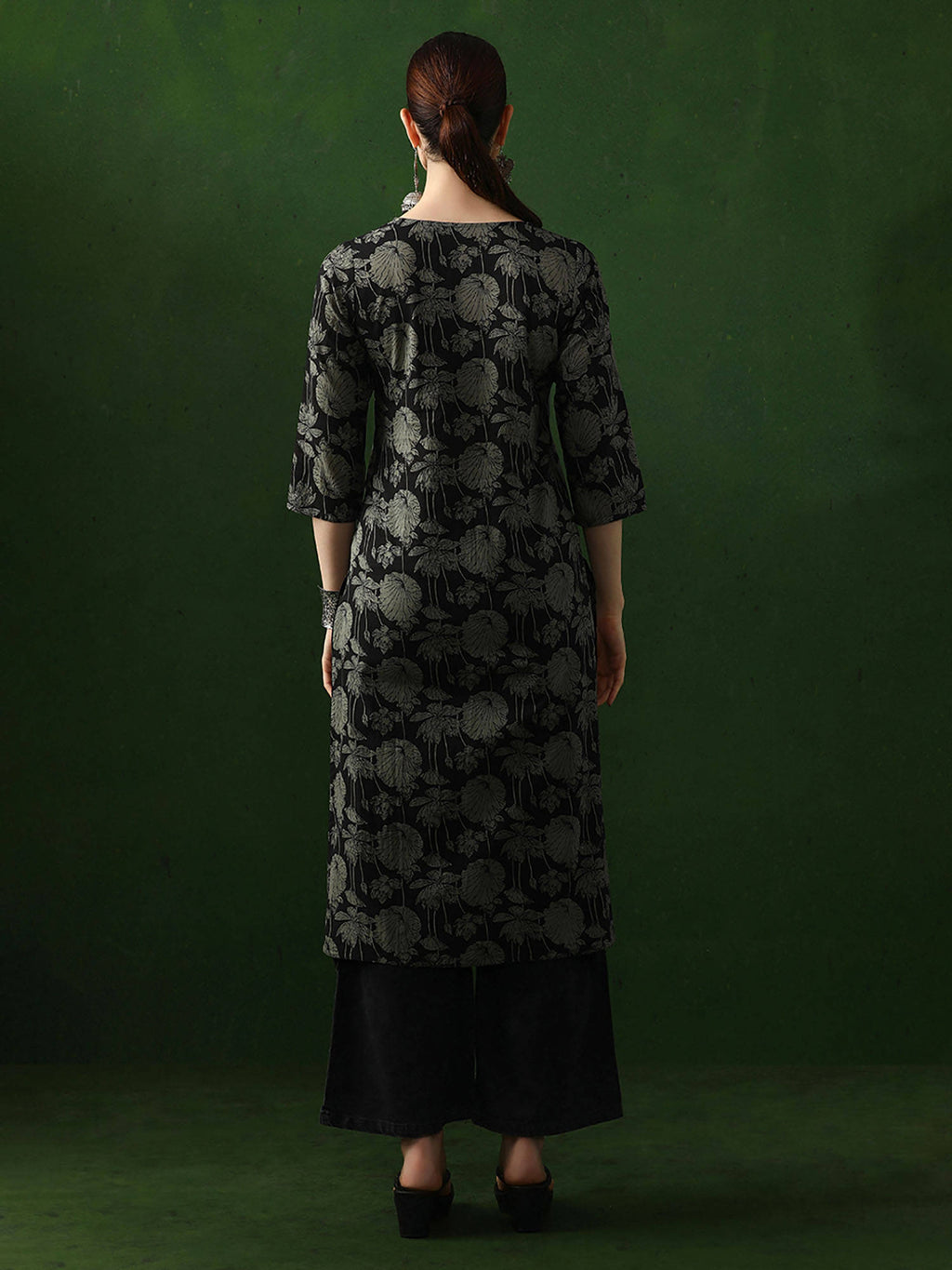 Red Floral Printed Straight Pure Cotton Kurta | KDG - view 23