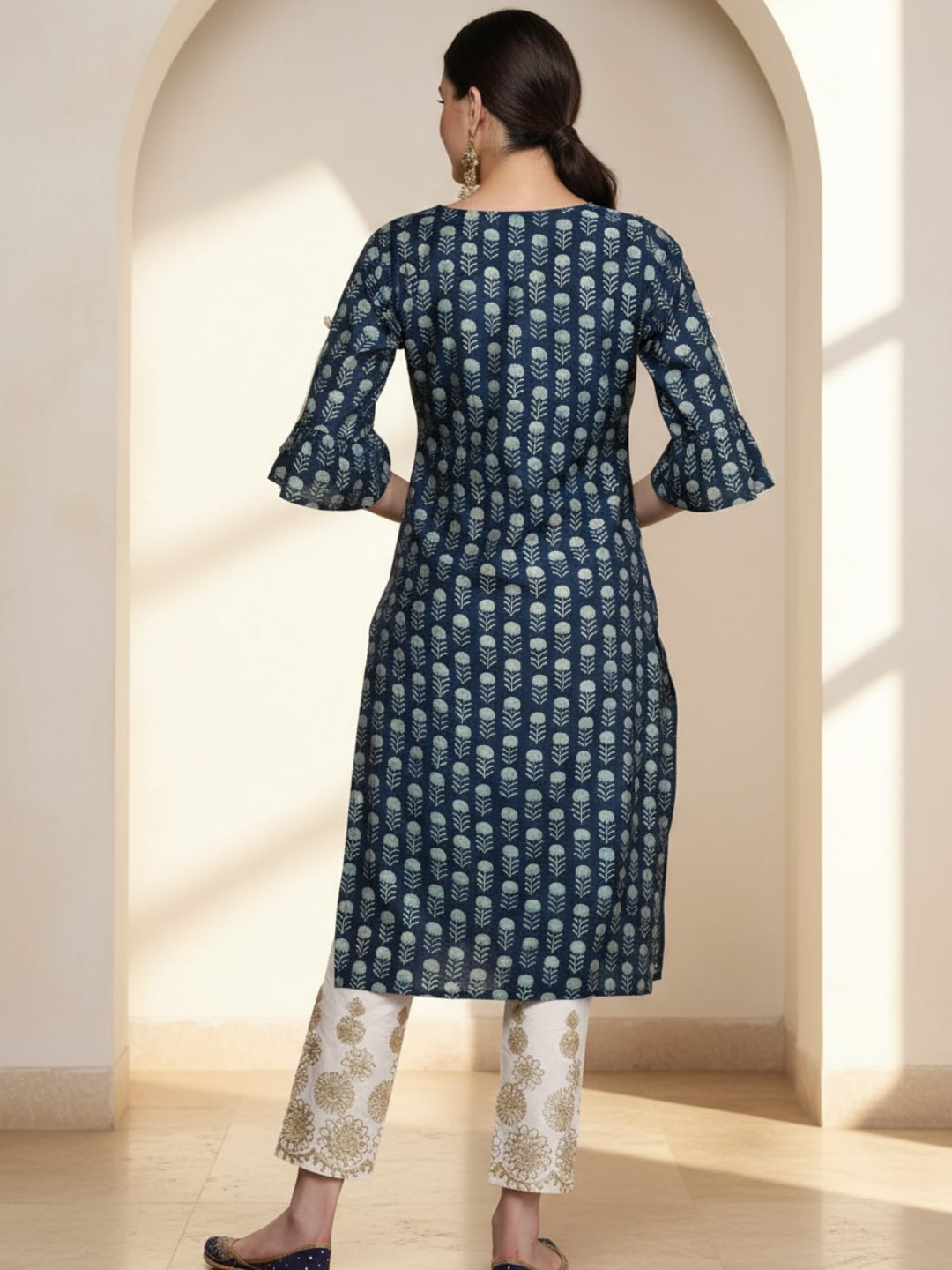Gerua Blue Printed Silk Straight Kurta