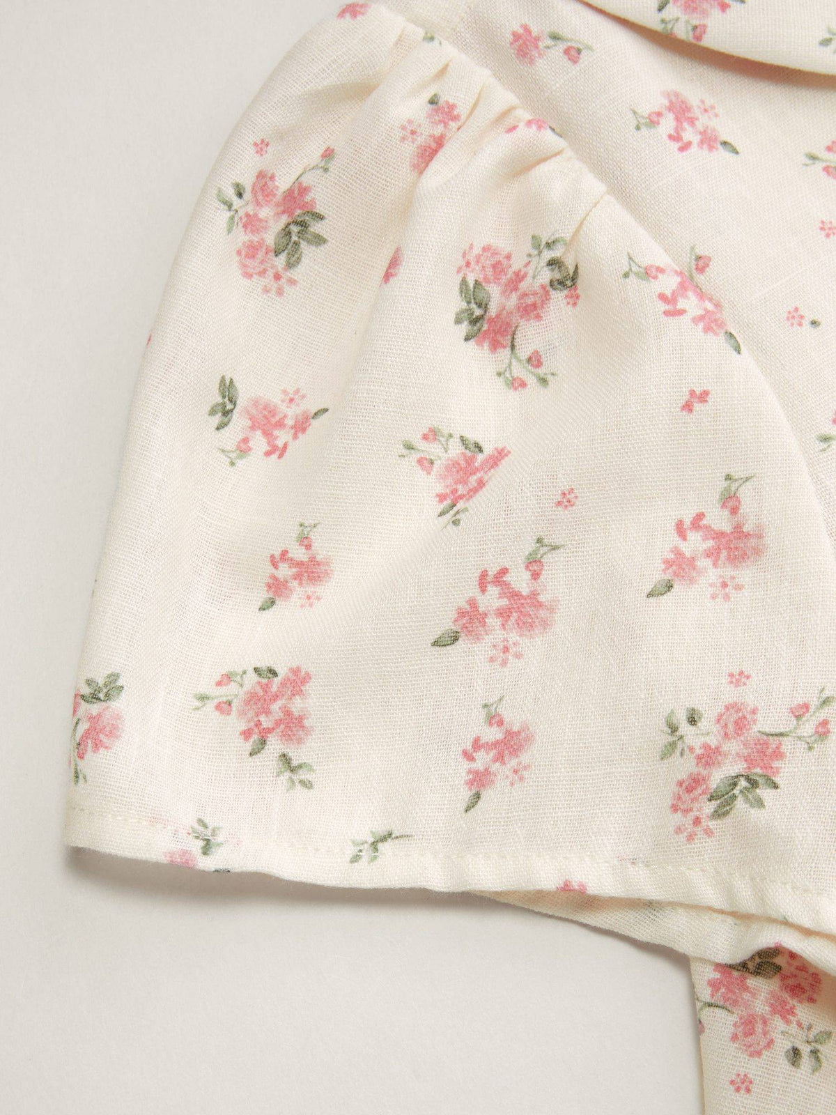 Floral Women's Peter Pan Collar Short Sleeve Blouse Cream | S67 - view 4