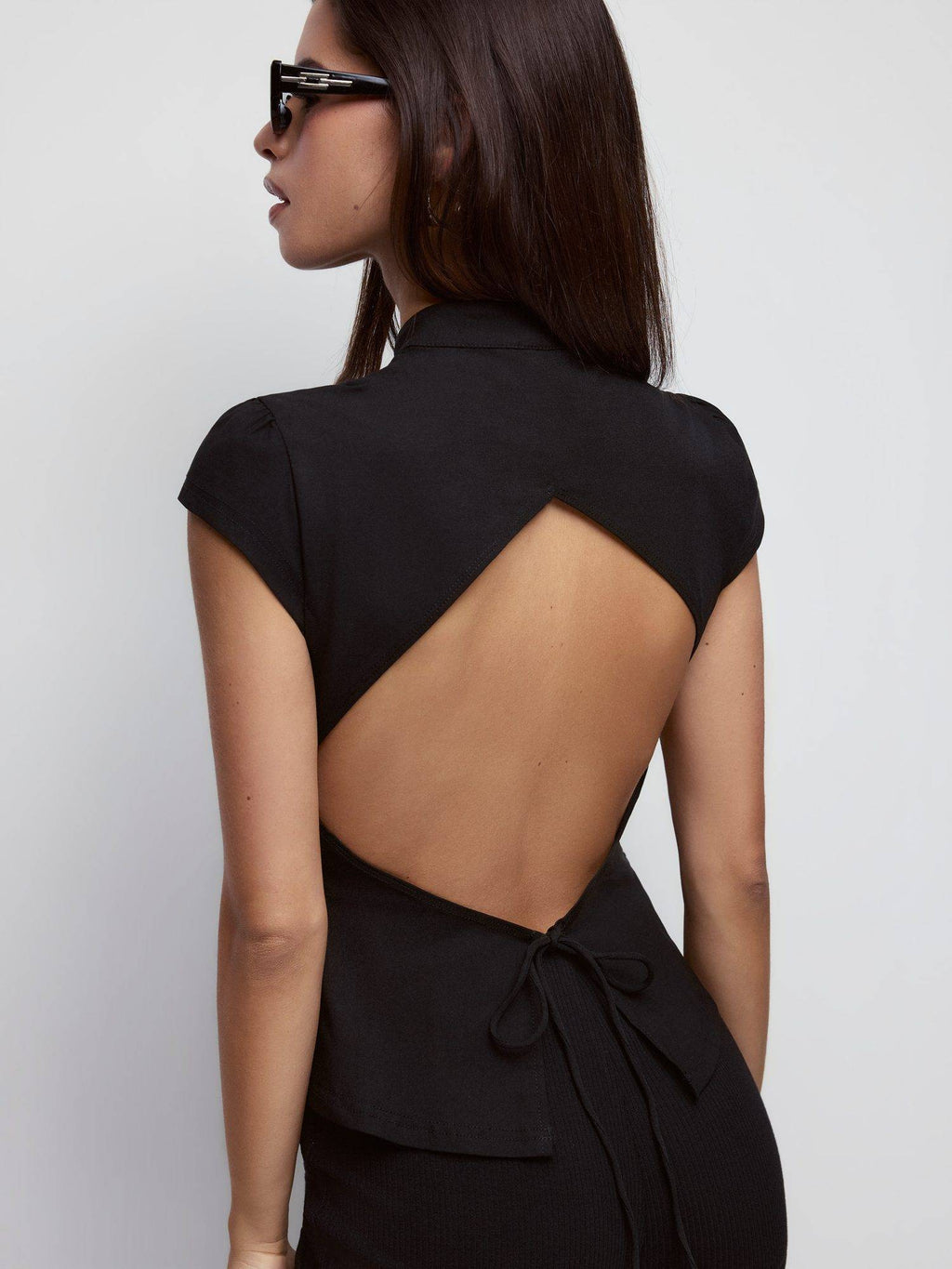 Tie-Front Women Cut-Out Backless Slim Blouse Black | S67 - view 2
