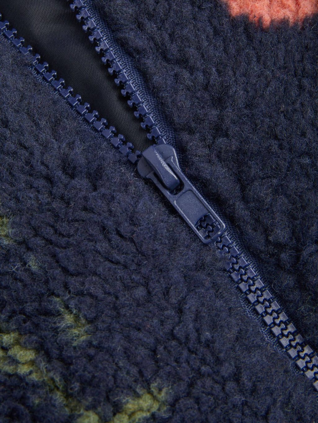 Fleece High Neck Graphic Zipper Jacket | JC78 - view 6