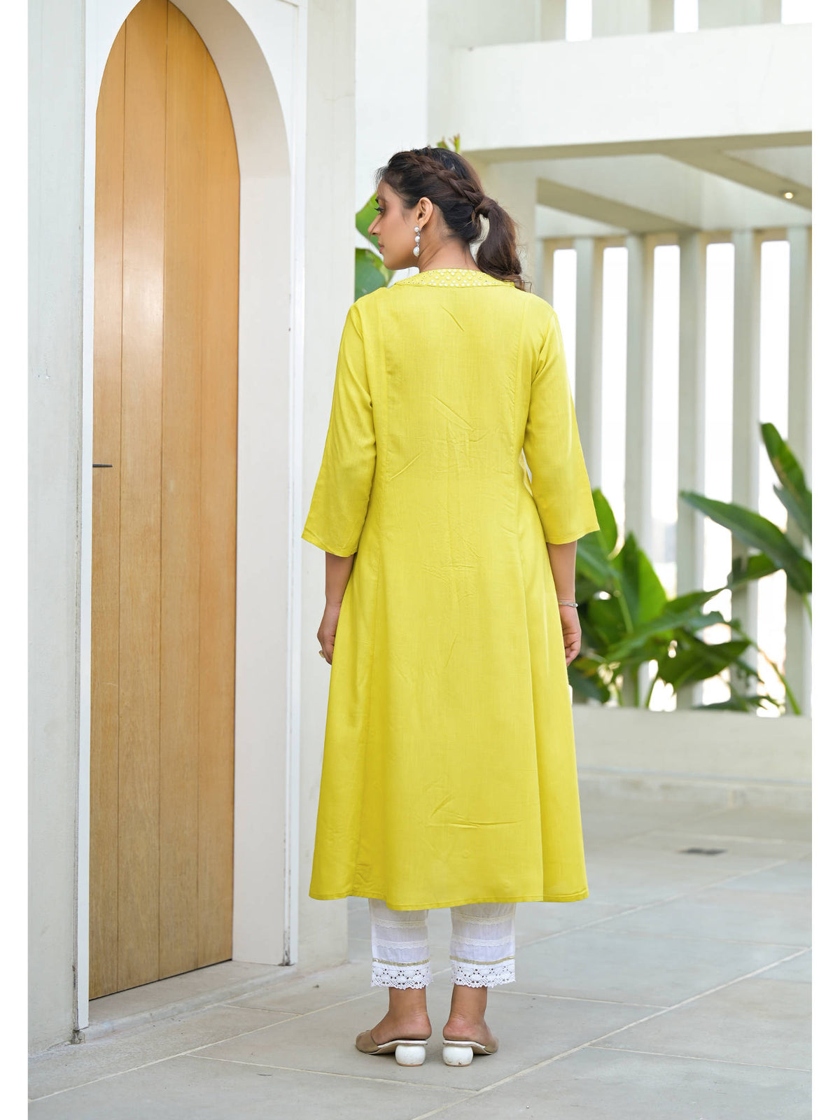 Yellow Embroidered Liva Rayon Mirror Work Kurta | FY93 - view 3