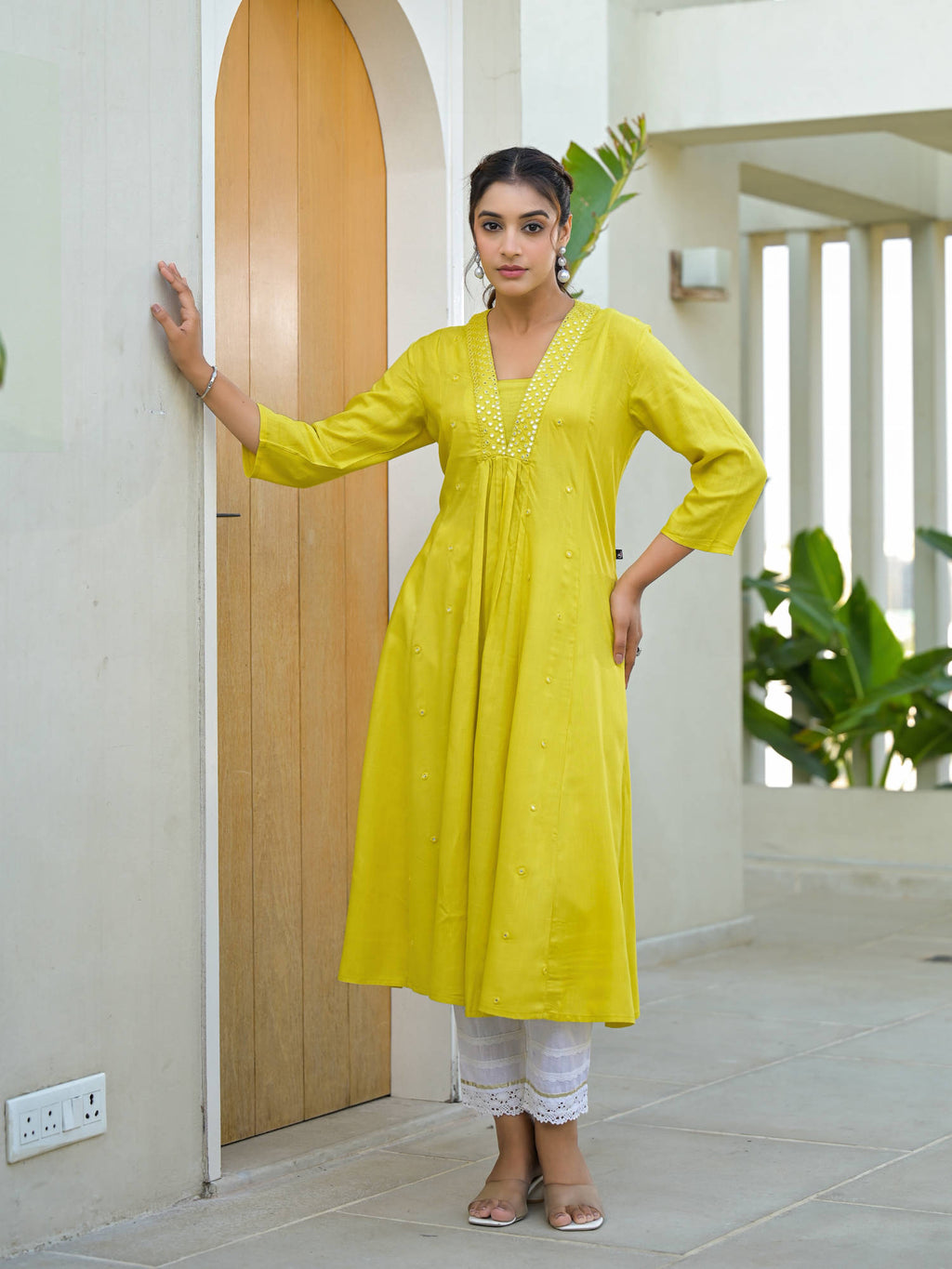 Yellow Embroidered Liva Rayon Mirror Work Kurta | FY93 - view 5