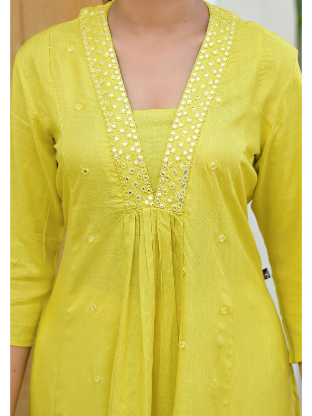 Yellow Embroidered Liva Rayon Mirror Work Kurta | FY93 - view 7