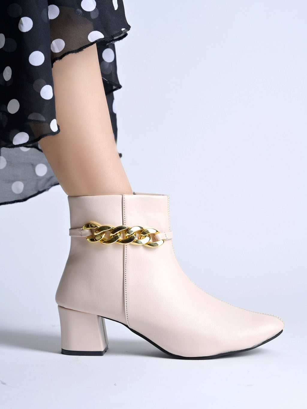 Smart Casual Zip Detailed Cream Casual Boots | BT61 - view 3