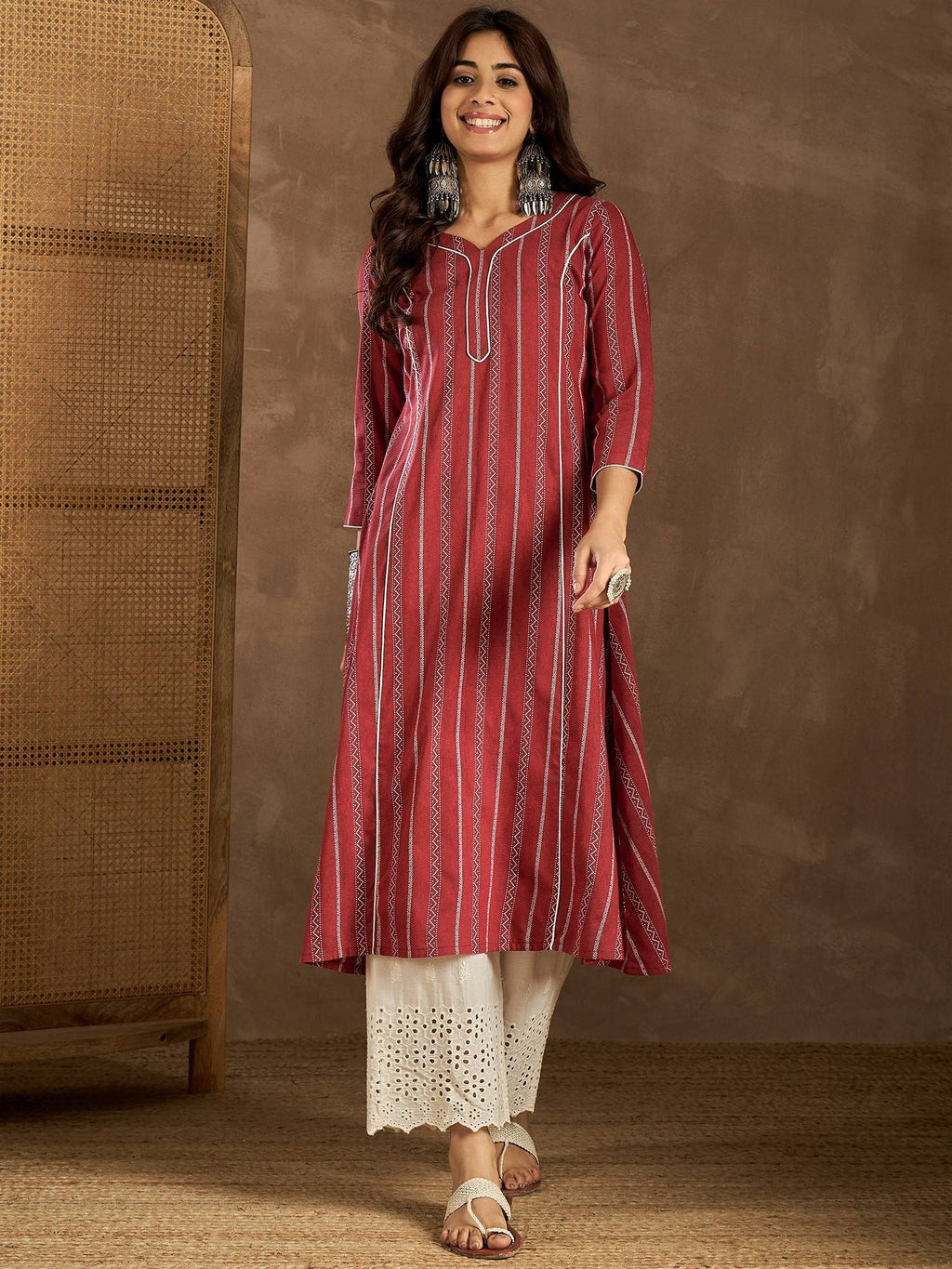 Women Maroon Cotton Stripes A-Line Kurta | U3S - view 1