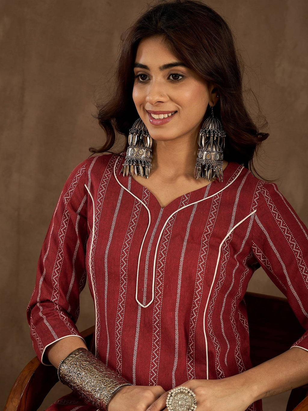 Women Maroon Cotton Stripes A-Line Kurta | U3S - view 4