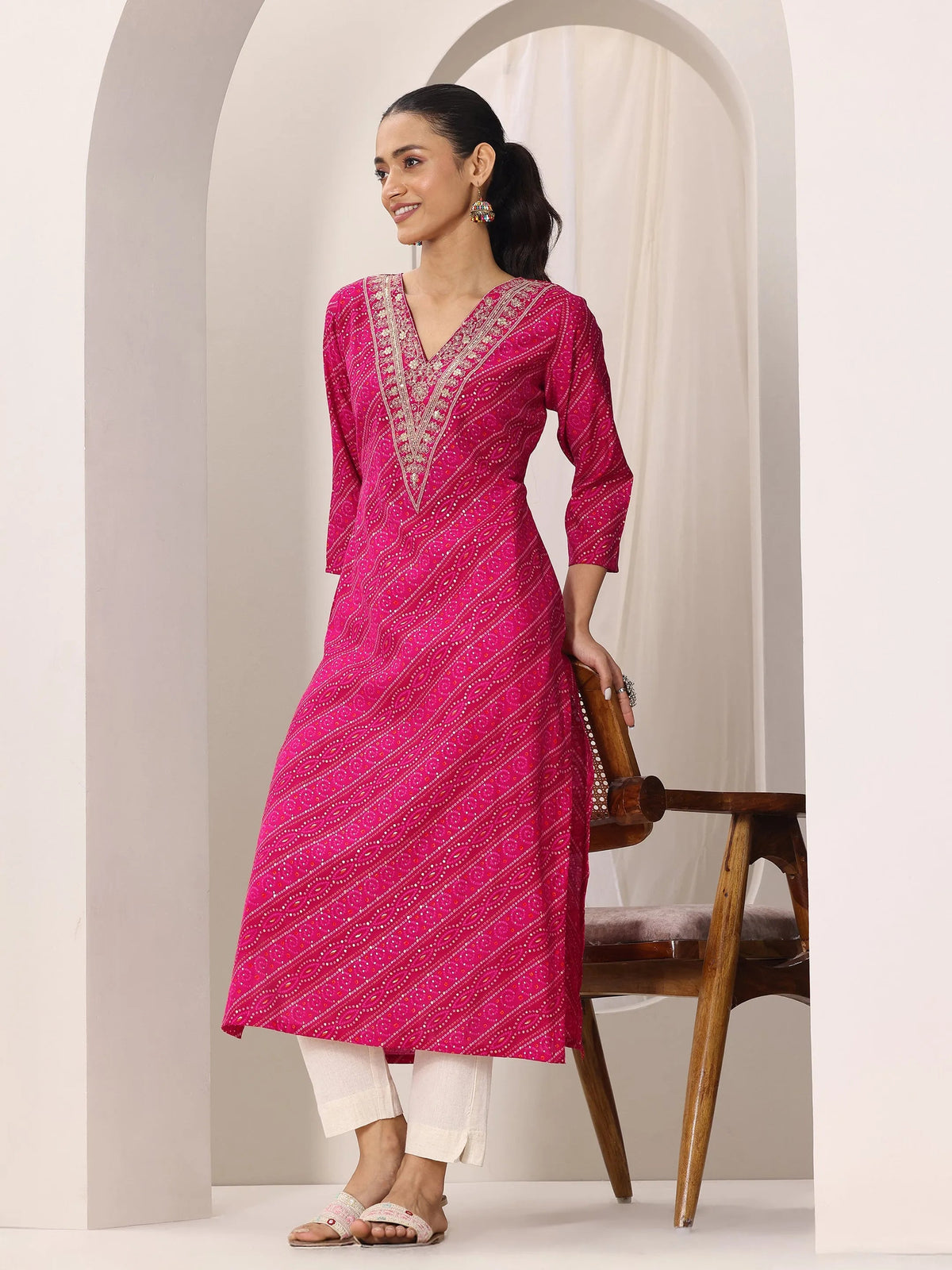 Libas Pink Printed Silk Blend Straight Kurta