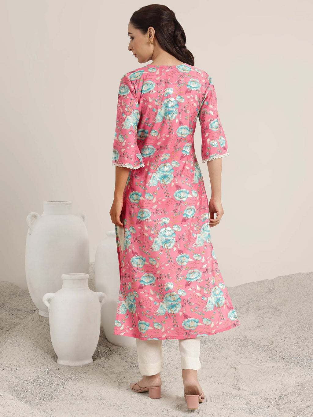 Gerua Pink Printed Silk Blend Straight Kurta