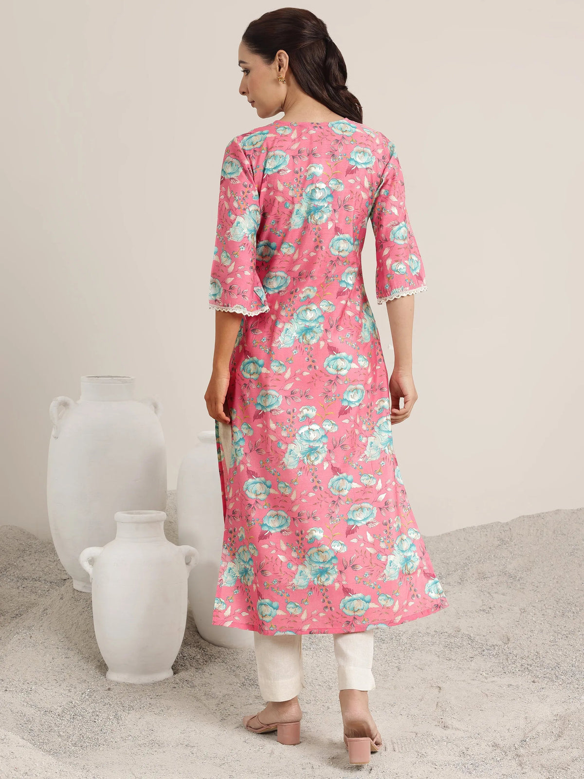 Gerua Pink Printed Silk Blend Straight Kurta