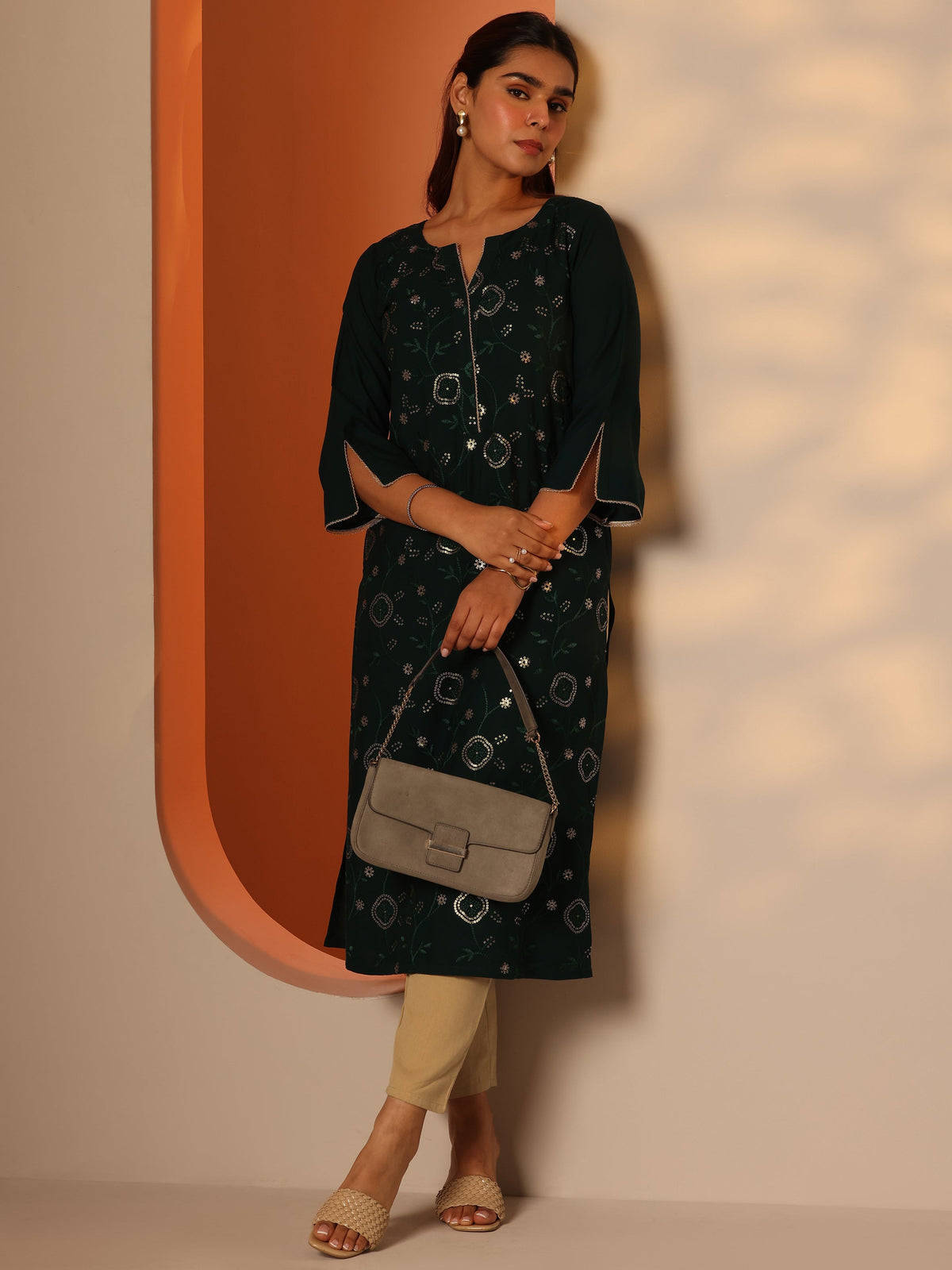 Gerua Green Embroidered Rayon Straight Kurta