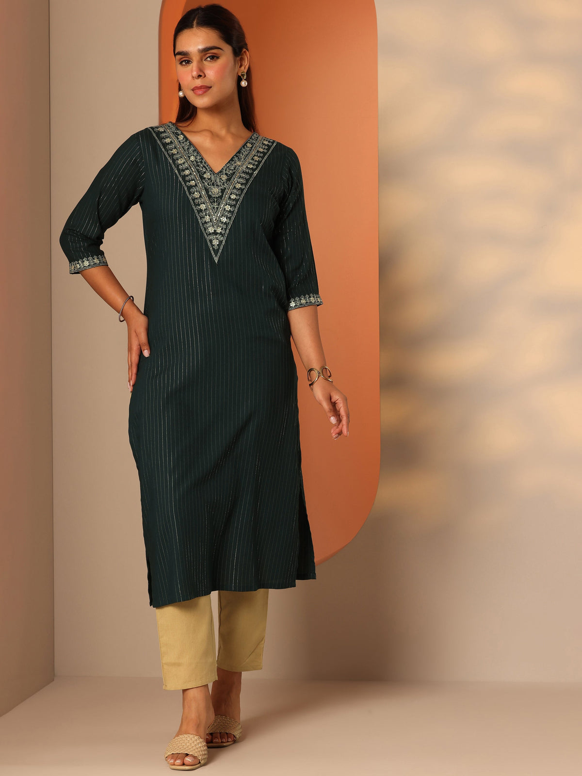 Gerua Green Embellished Rayon Straight Kurta
