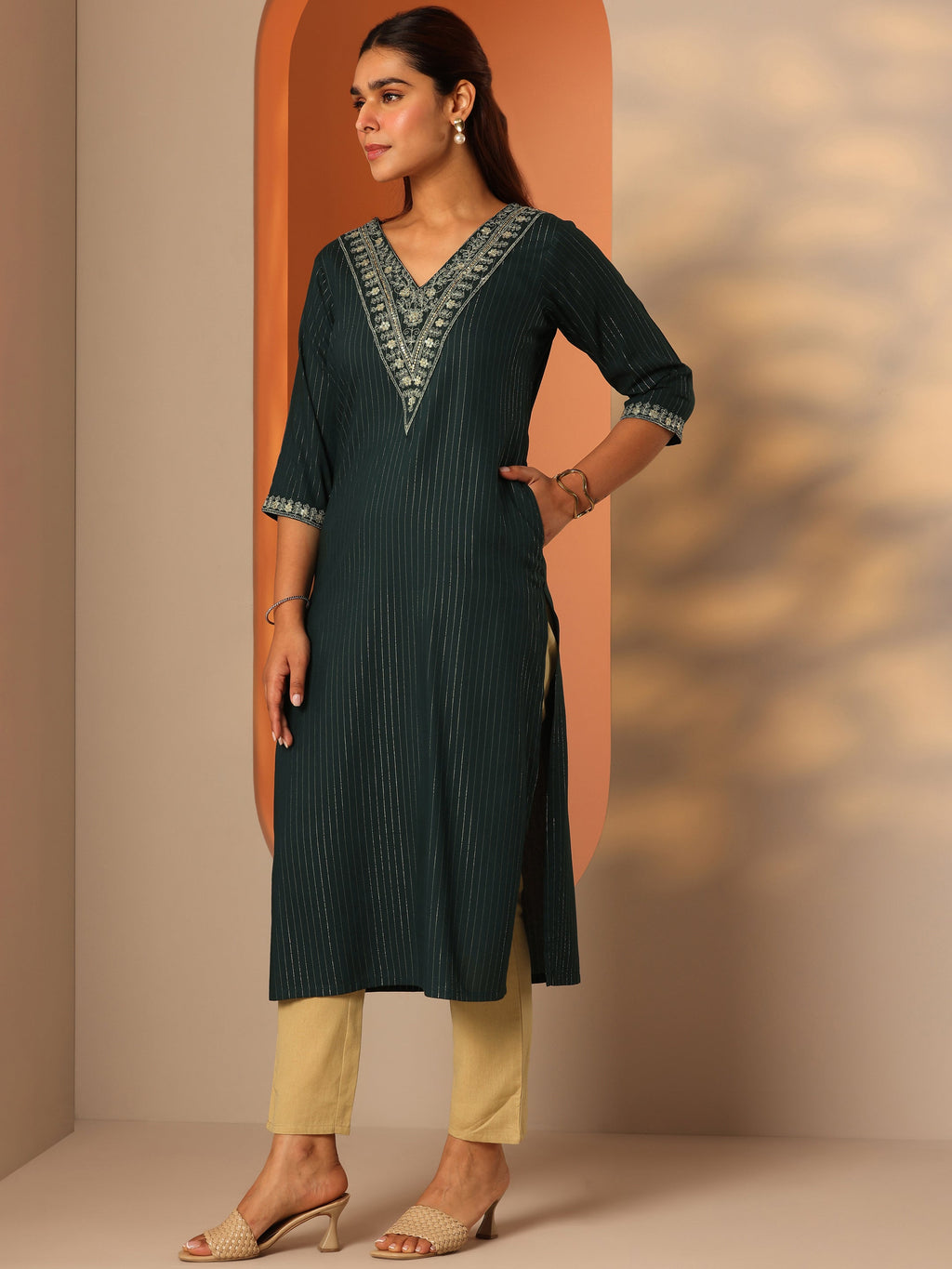 Gerua Green Embellished Rayon Straight Kurta