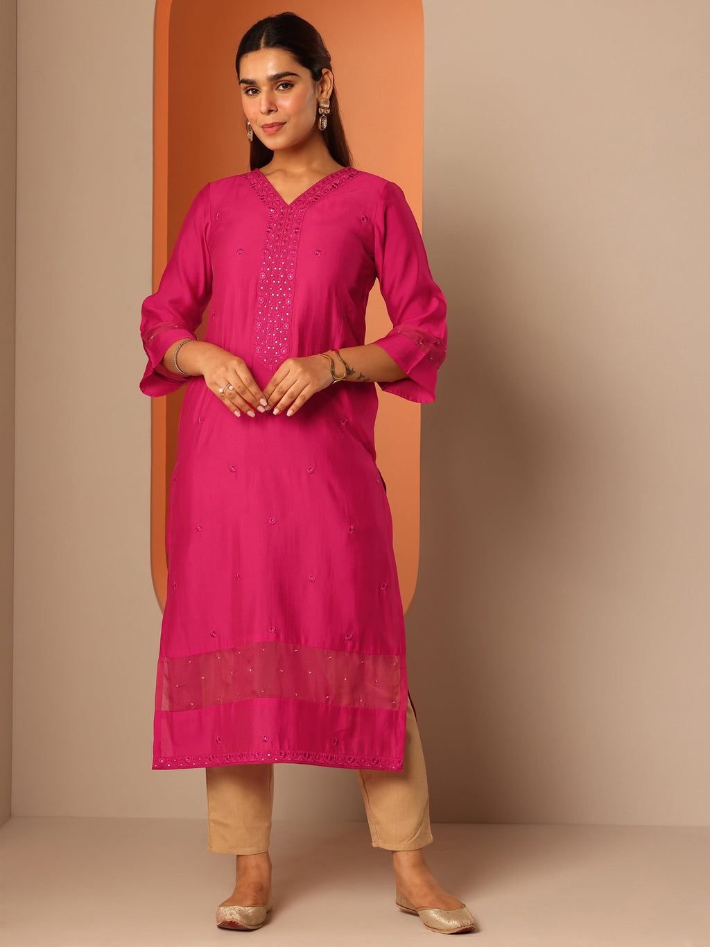 Gerua Pink Embroidered Silk Blend Straight Kurta