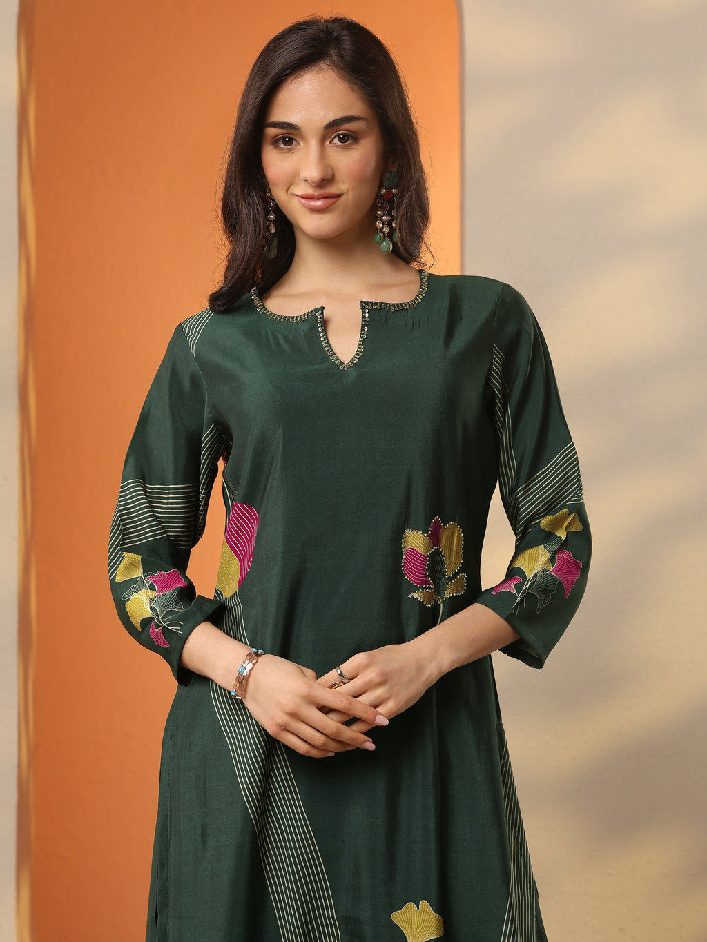 Gerua Green Printed Silk Blend Straight Kurta