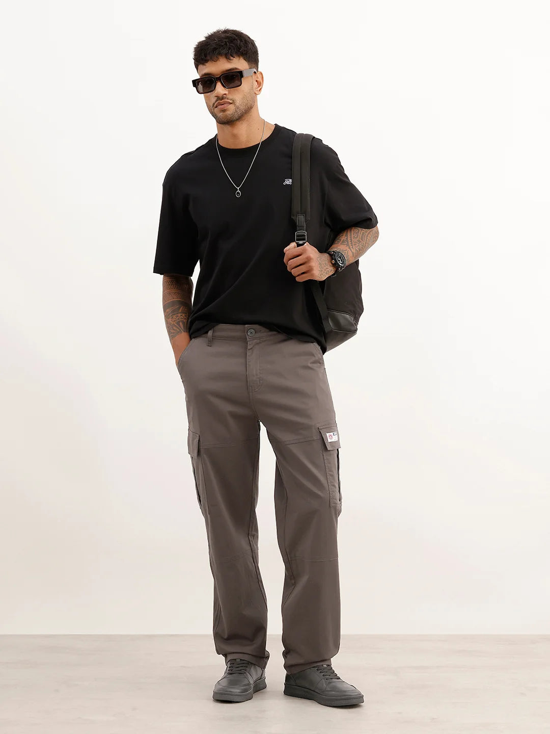 Solid Loose Fit Cargo Trouser | Charcoal