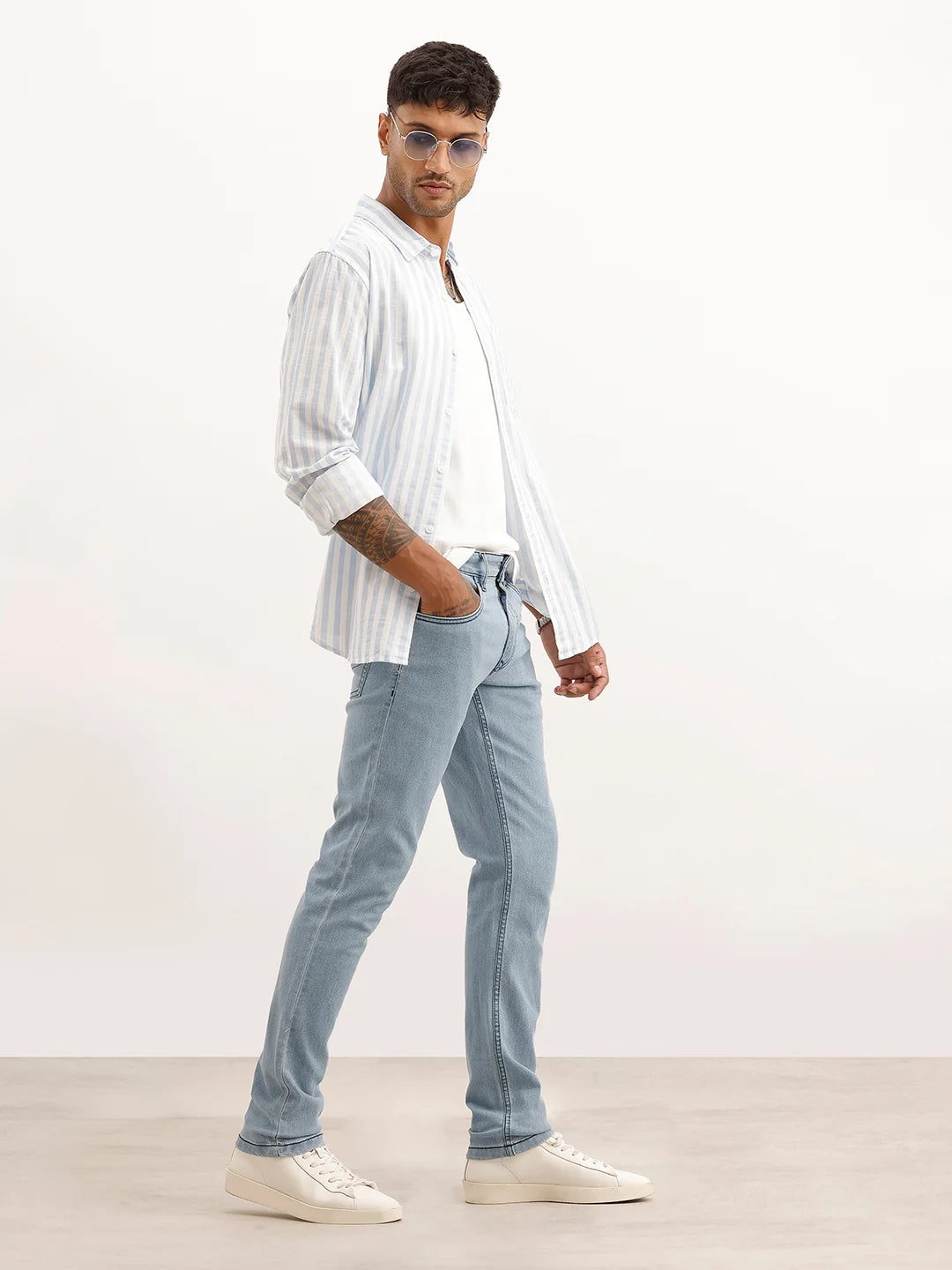 Washed Solid Slim Fit Jeans | Light Blue