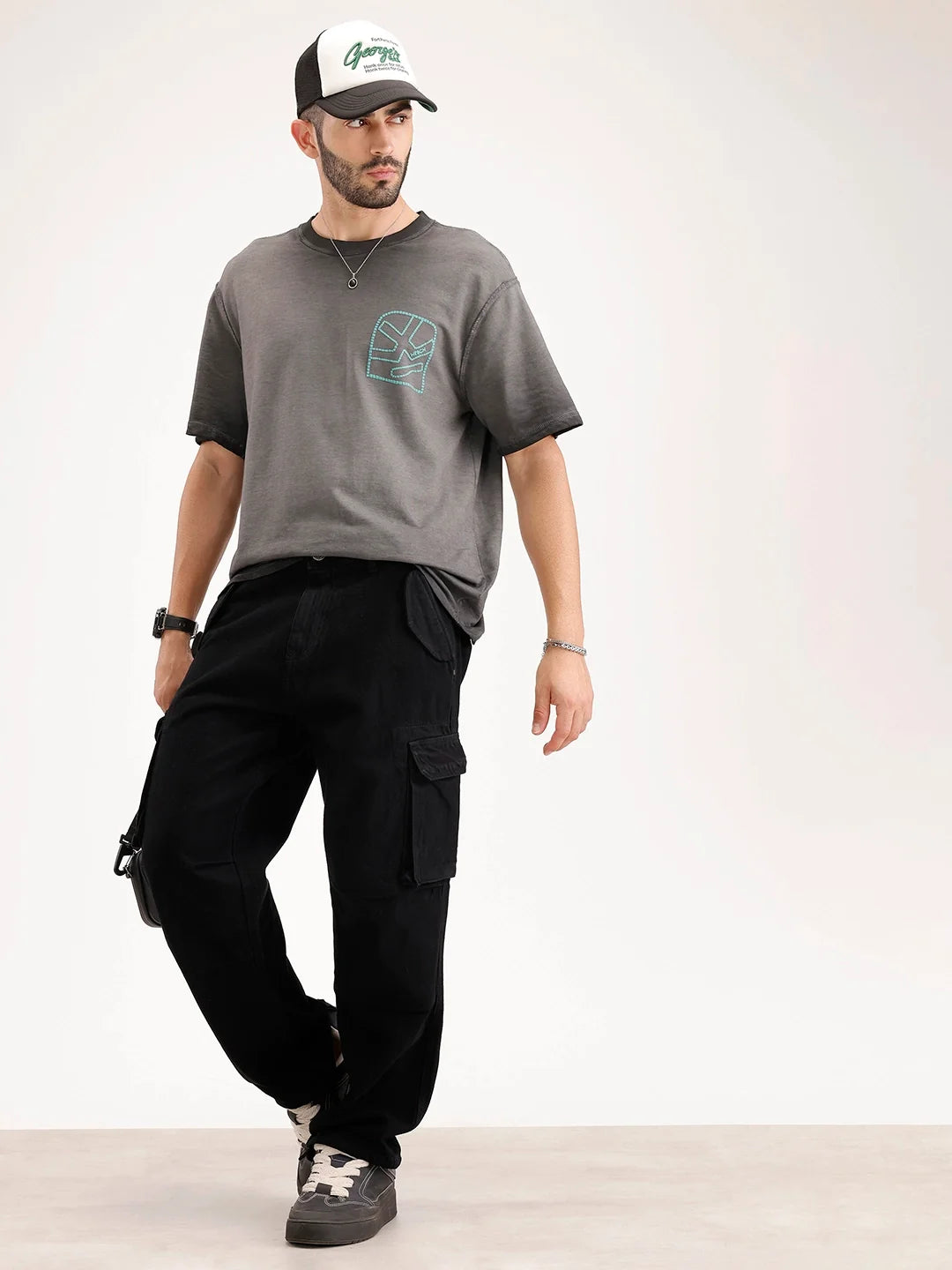 Solid Loose Fit Denim Cargo | Black