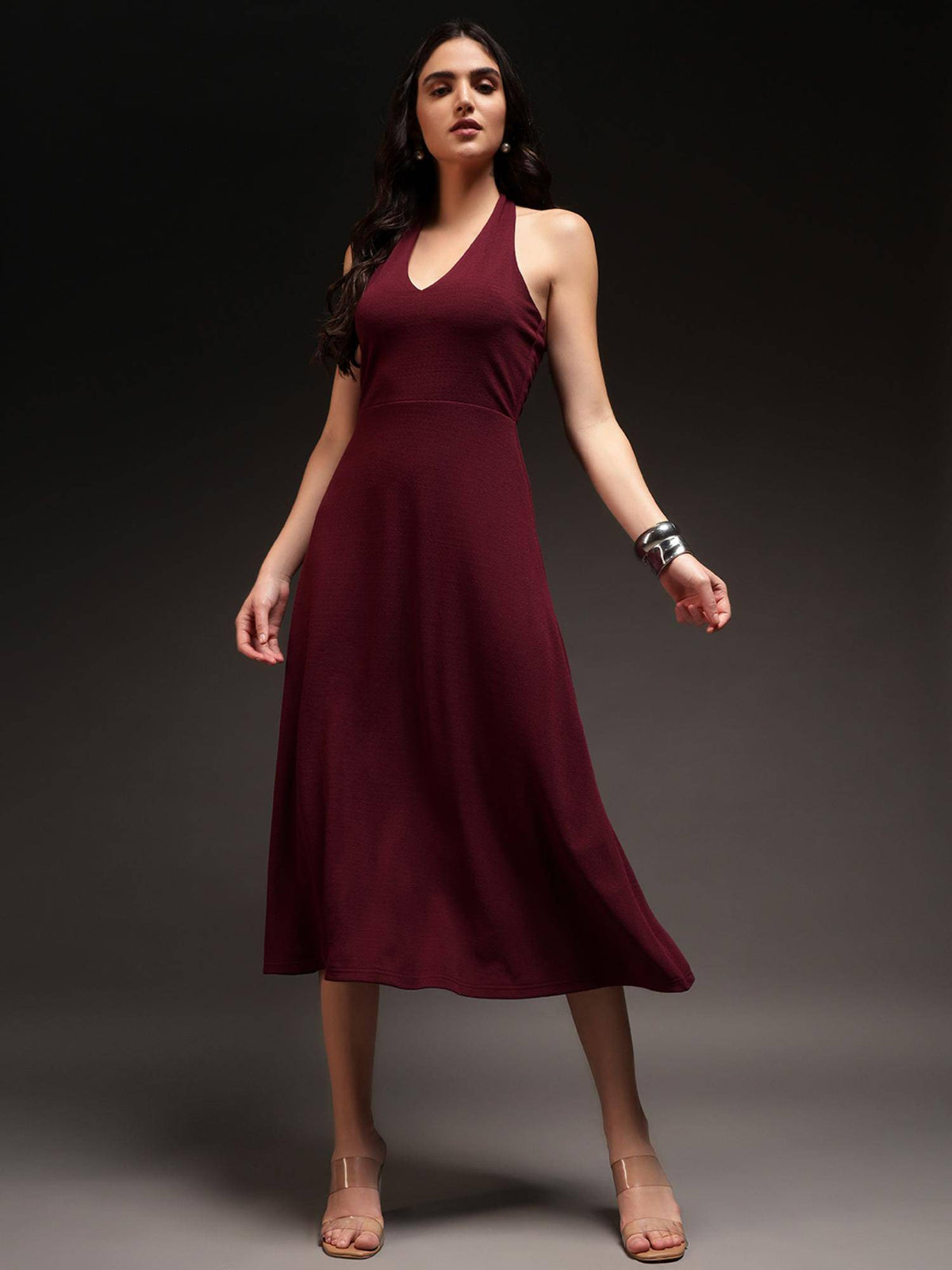 Women Black Solid Midi Dress | D56 - view 6