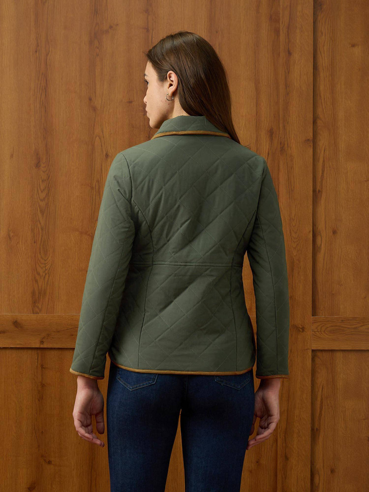 Green Solid Regular Fit Quilted Jacket | JC78 - view 5