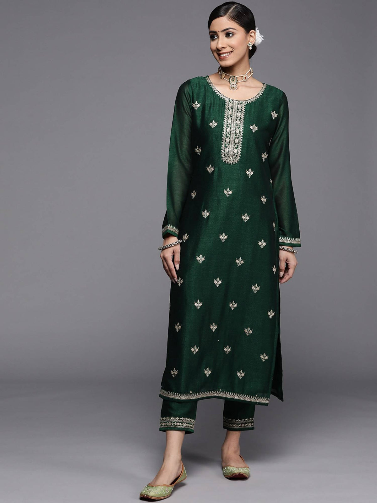 Yellow Silk Blend Embroidered Yoke With Highlighted Straight Kurta | FY93 - view 6
