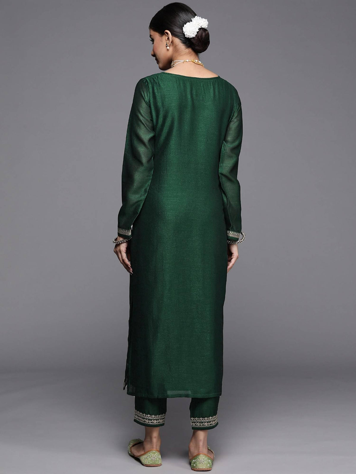 Yellow Silk Blend Embroidered Yoke With Highlighted Straight Kurta | FY93 - view 8