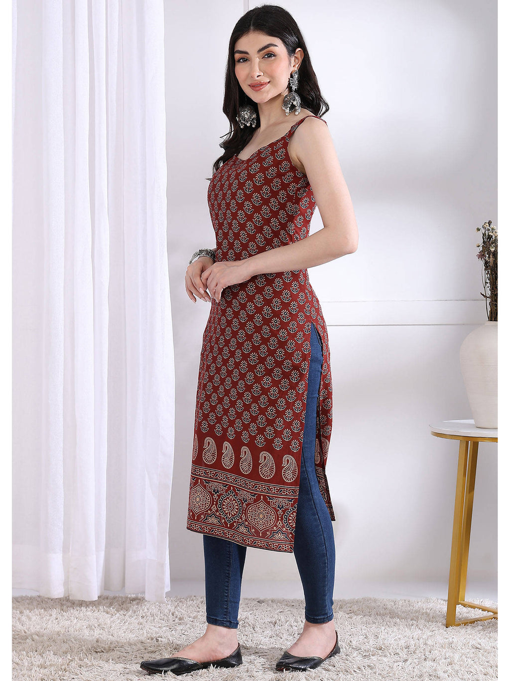 Women Maroon Floral Kurta | FY93 - view 4