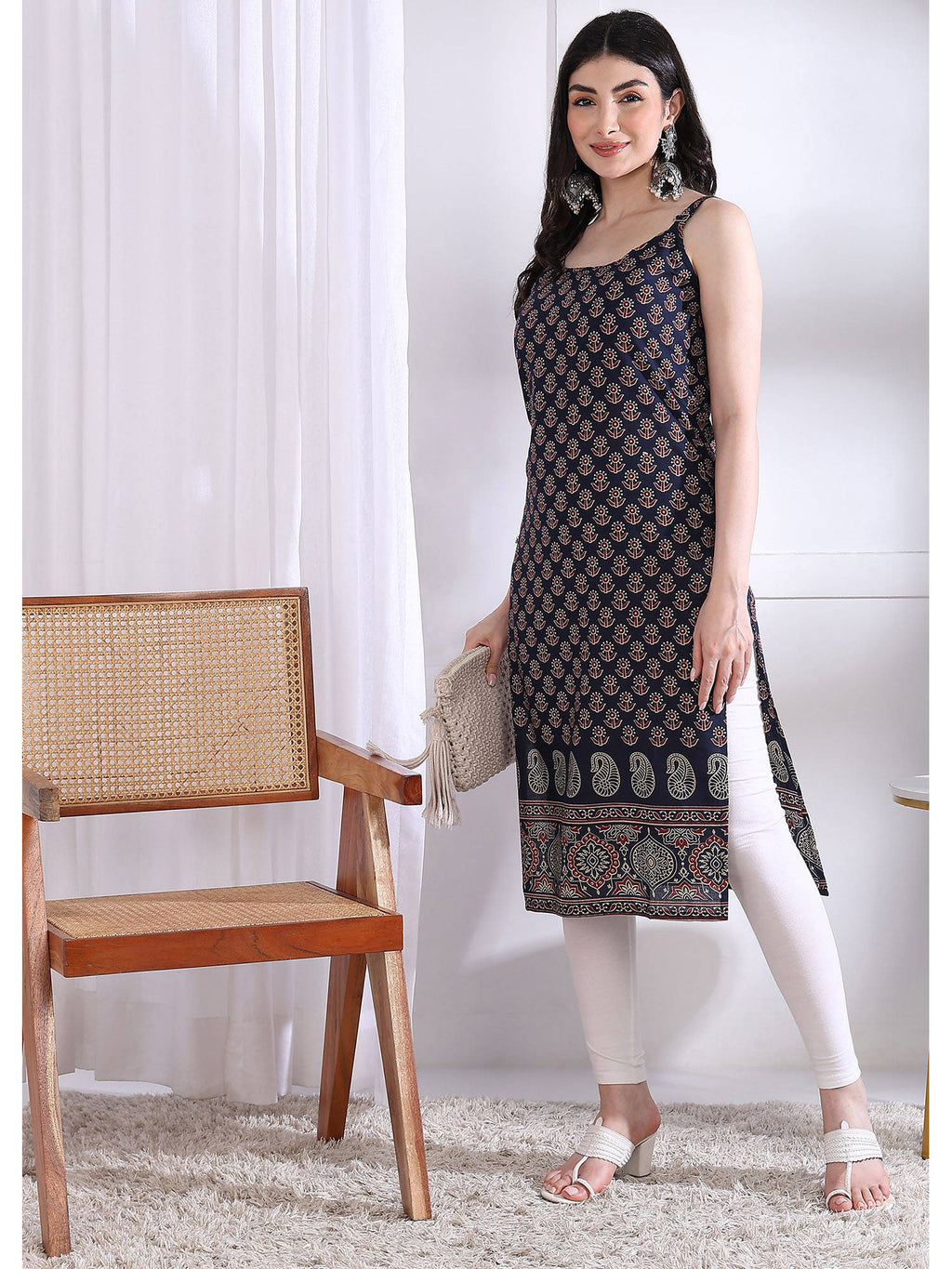 Women Maroon Floral Kurta | KDG - view 25