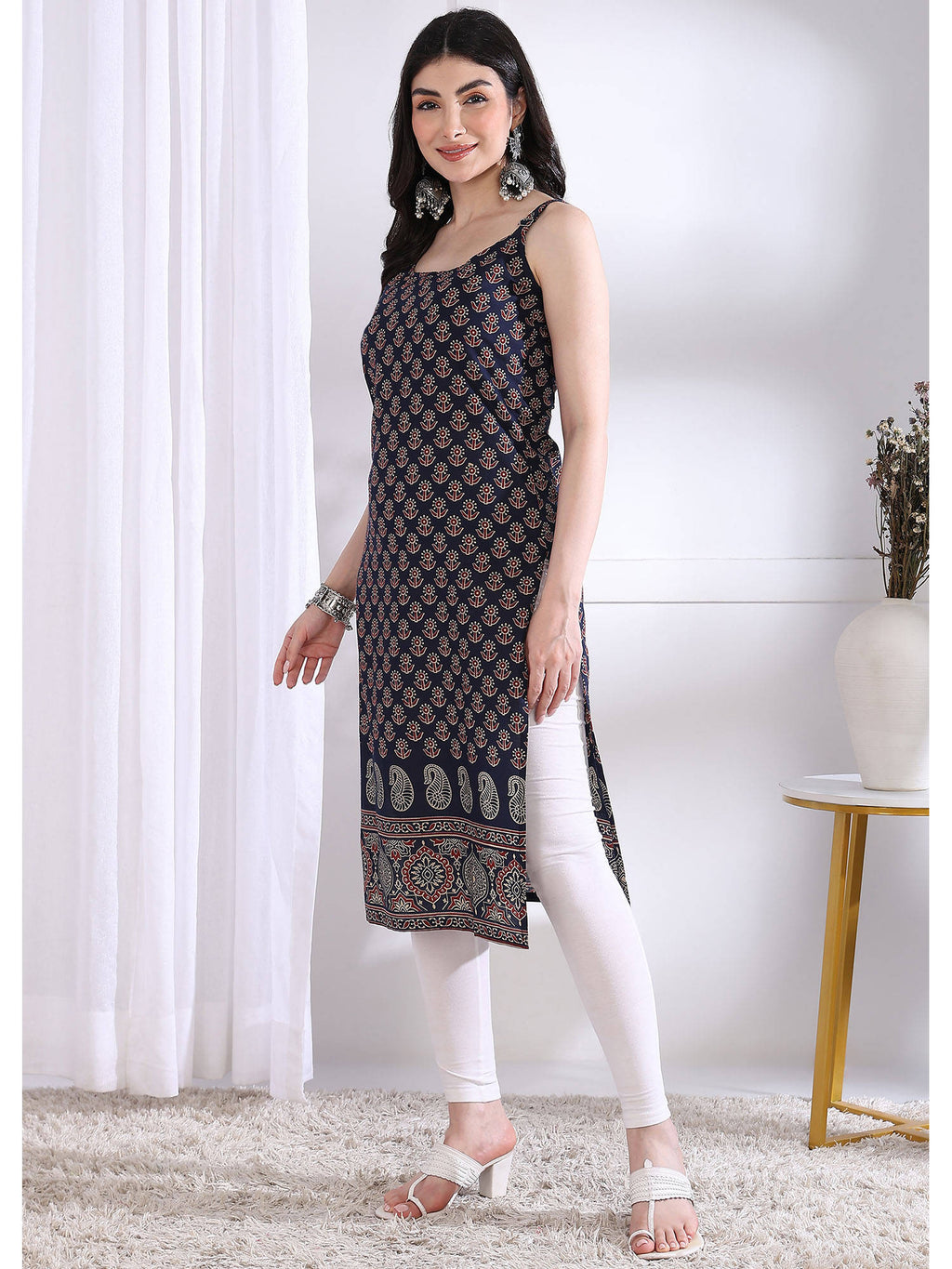 Women Maroon Floral Kurta | FY93 - view 29
