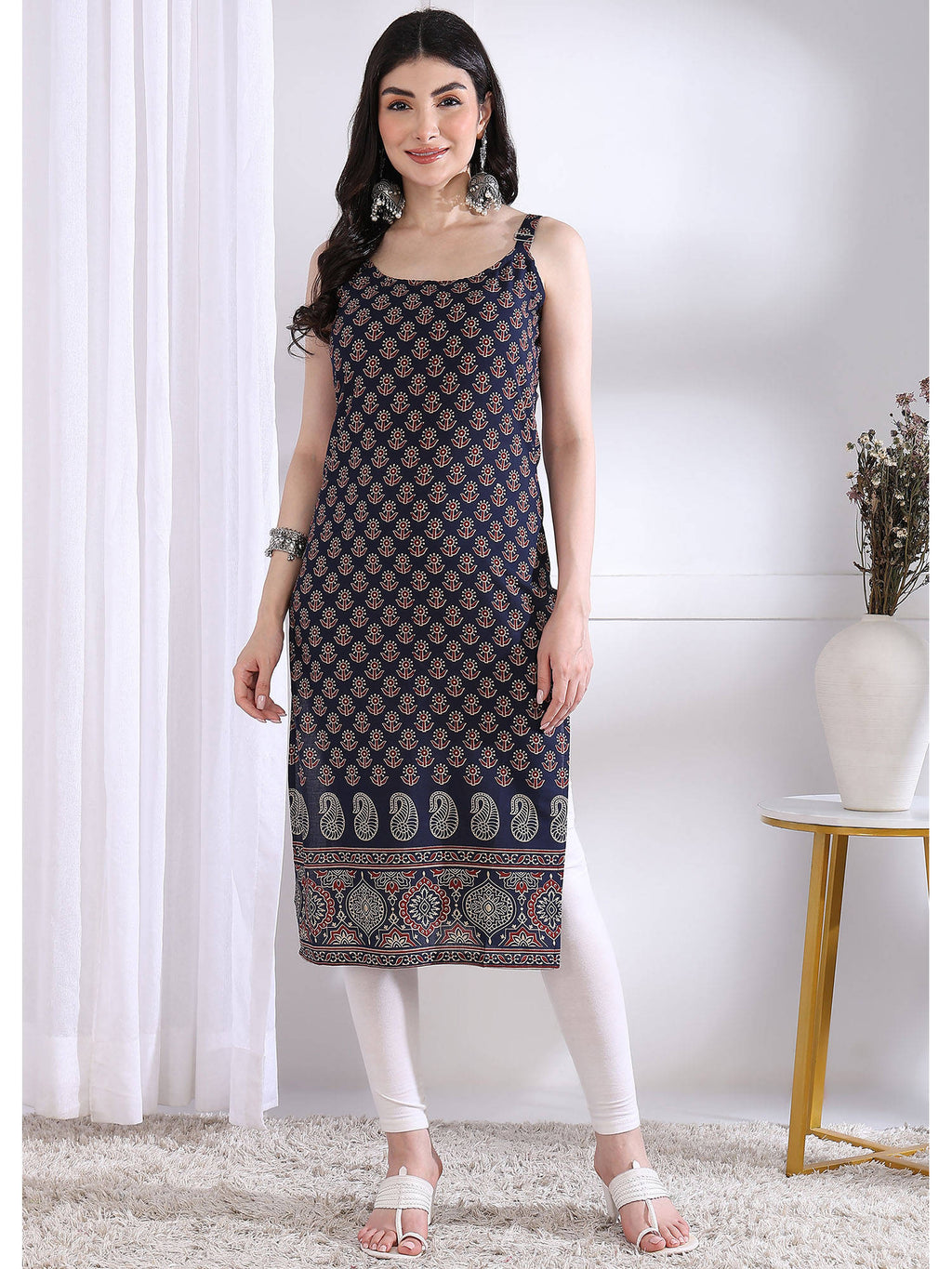 Women Maroon Floral Kurta | KDG - view 32