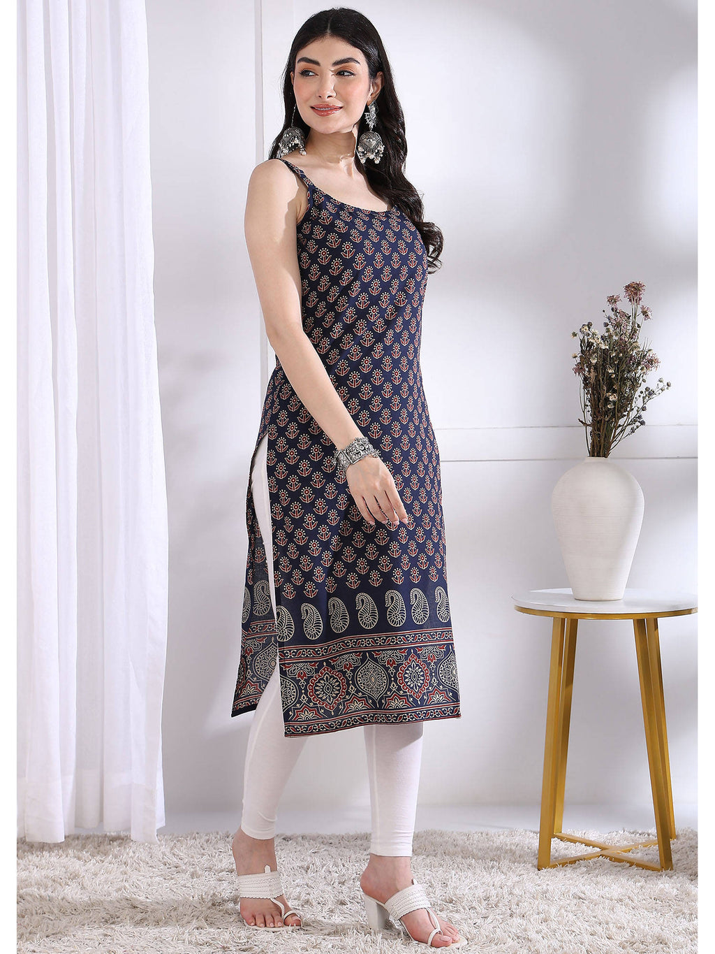 Women Maroon Floral Kurta | FY93 - view 34