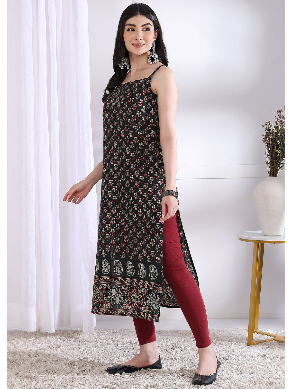Women Maroon Floral Kurta | KDG - view 20