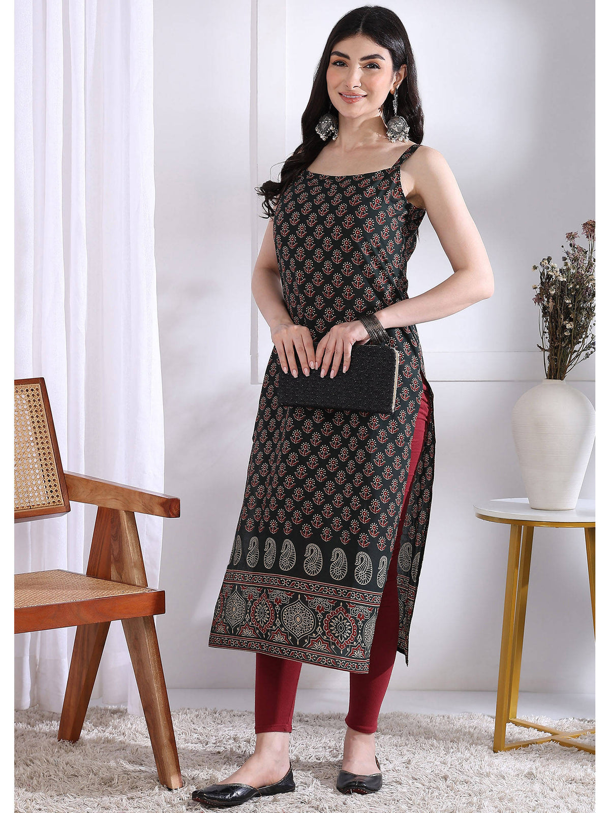 Women Maroon Floral Kurta | KDG - view 22
