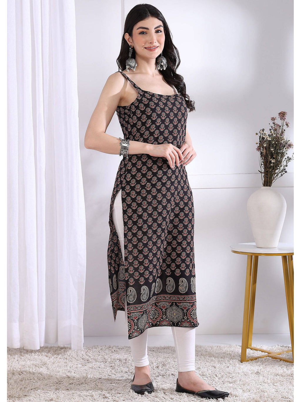 Women Maroon Floral Kurta | FY93 - view 11