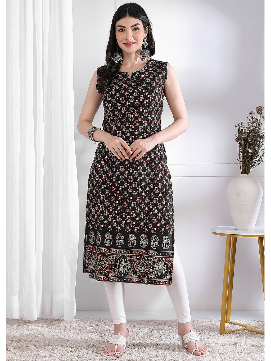 Women Maroon Floral Kurta | KDG - view 24