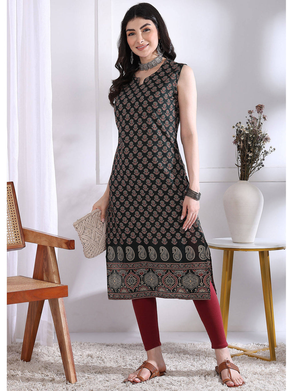 Women Maroon Floral Kurta | FY93 - view 31