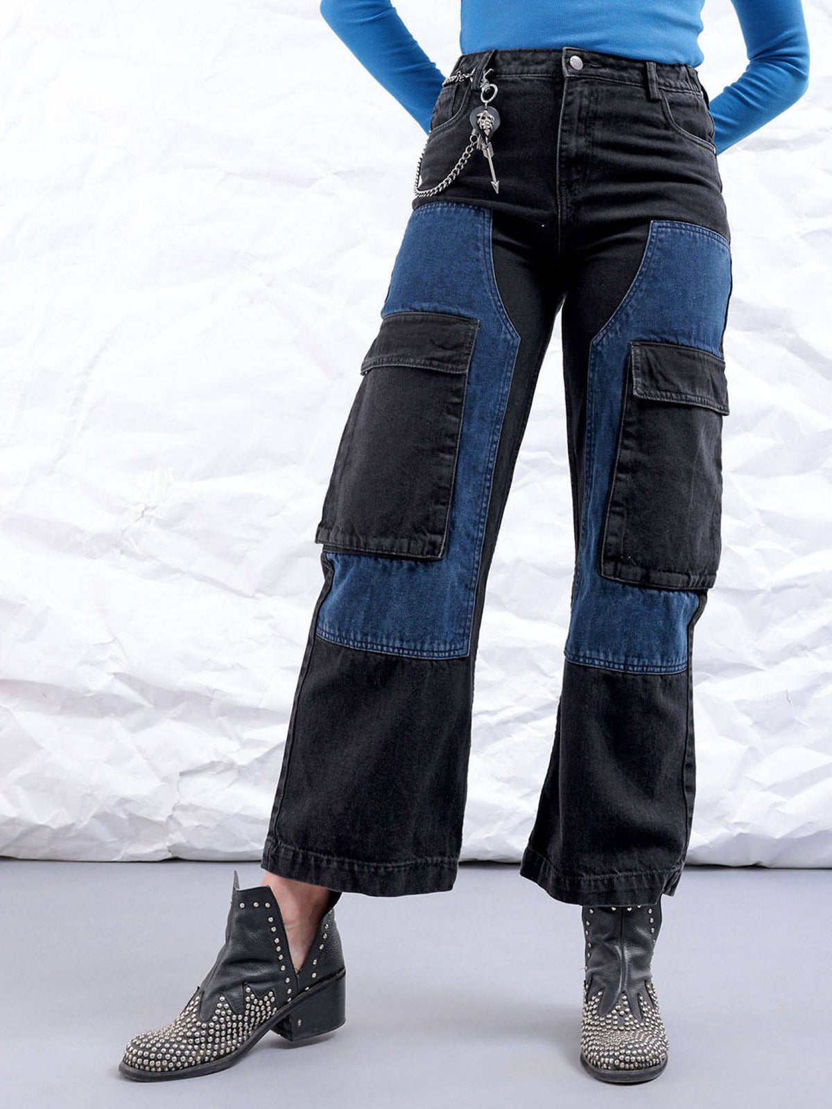 Women Relaxed Fit Colorblock Mid Rise Denim Cargo Blue Jeans | BG78 - view 5