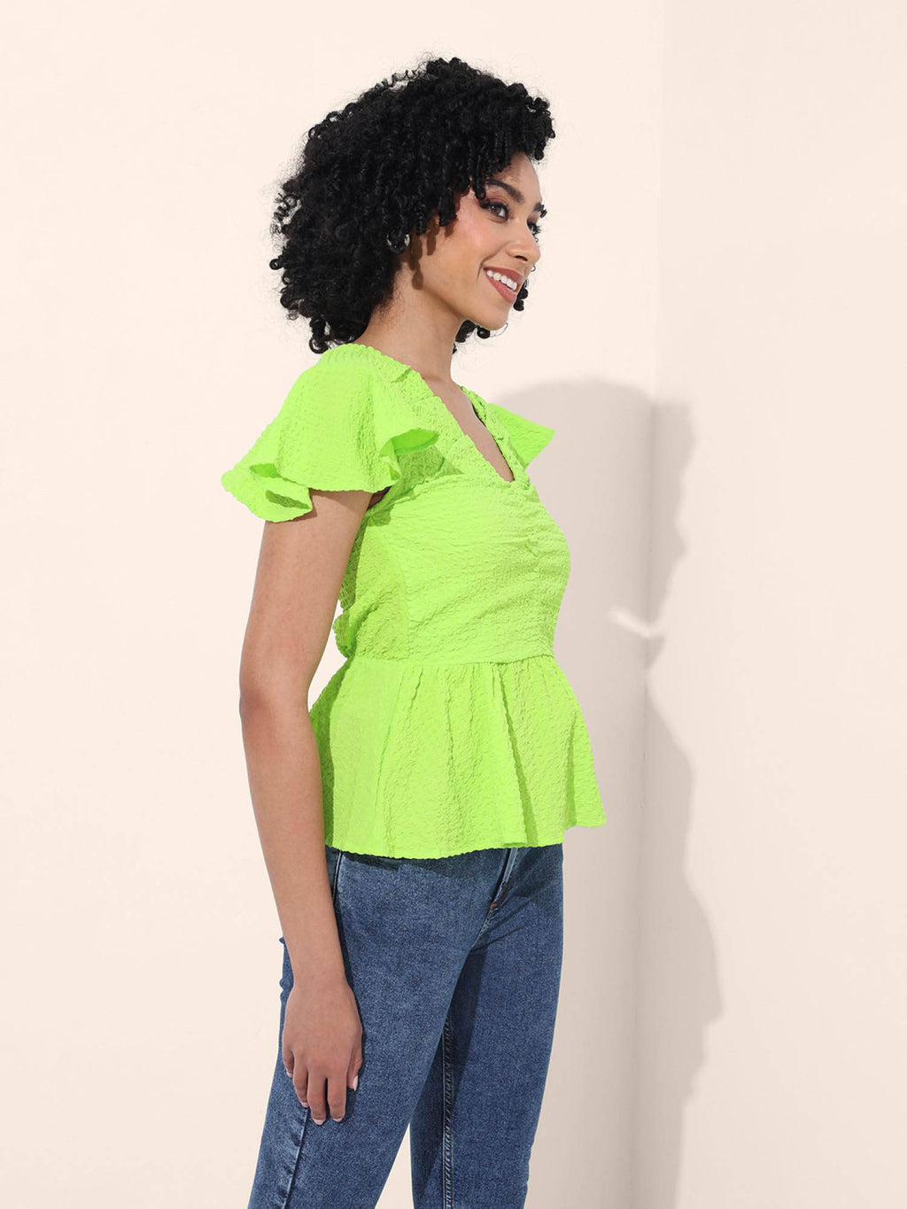 Green Textured V-Neck Peplum Top | pt51 - view 3