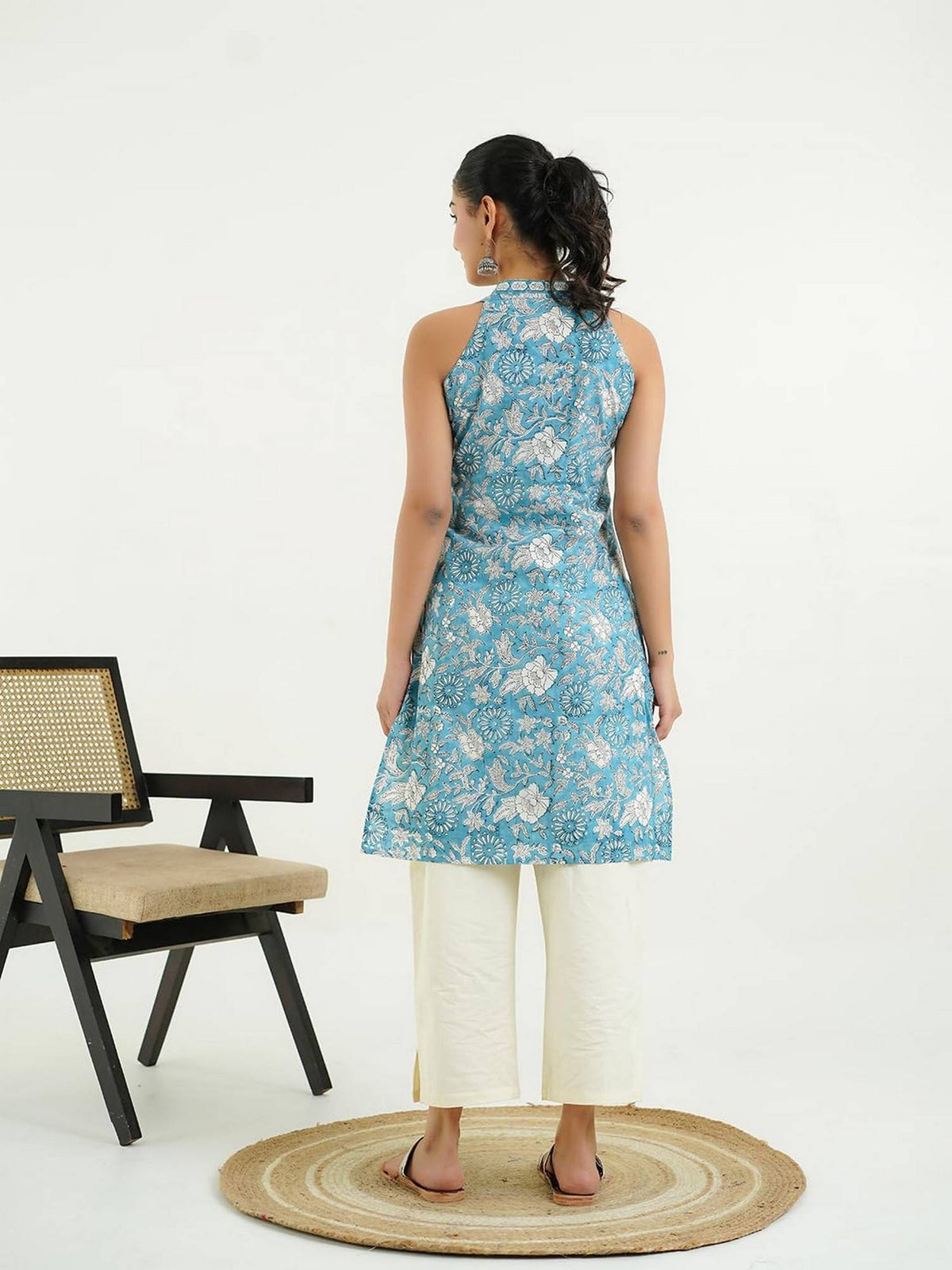 Women Indigo V-Neck Sleeveless Kurta | KDG - view 42