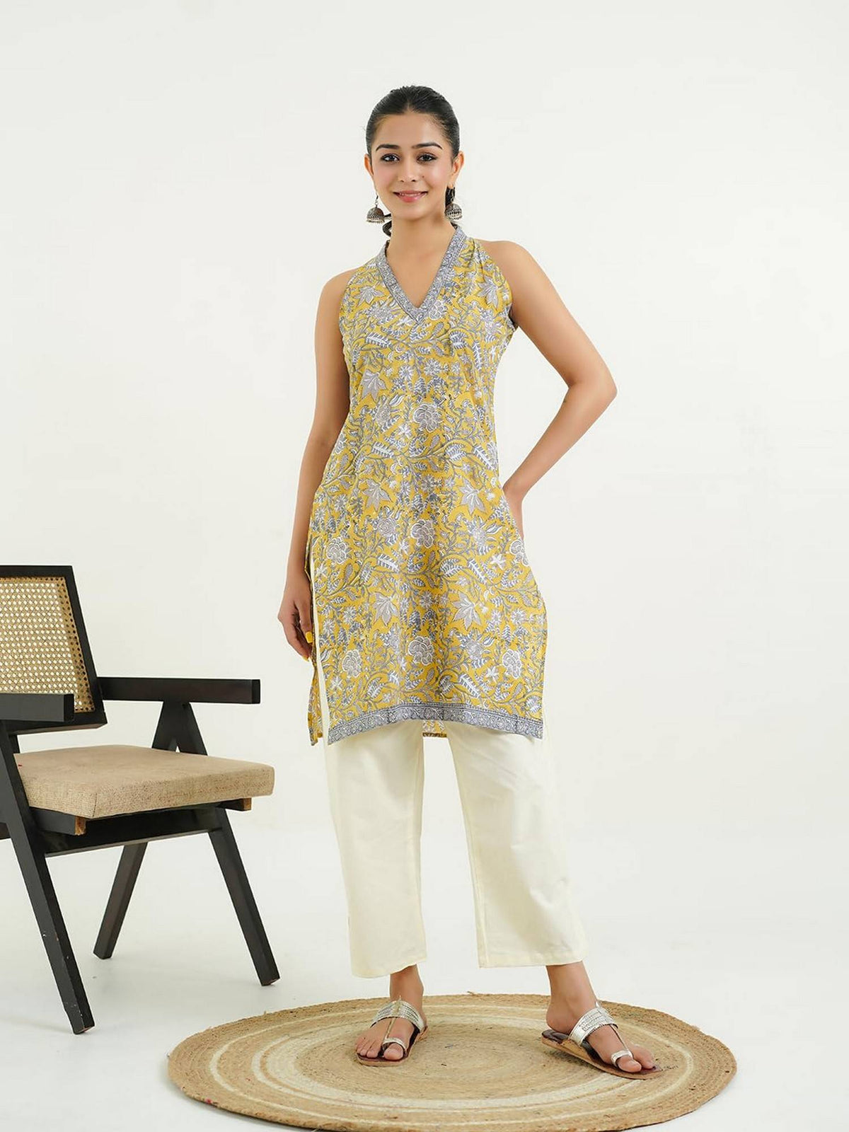Women Indigo V-Neck Sleeveless Kurta | KDG - view 34