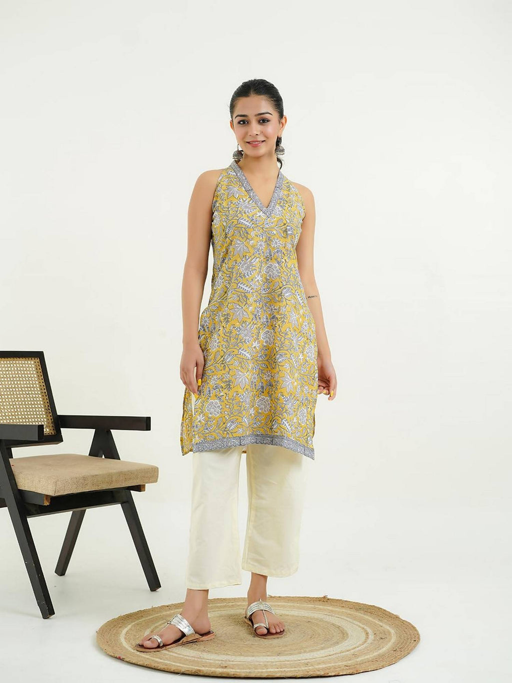 Women Indigo V-Neck Sleeveless Kurta | KDG - view 35