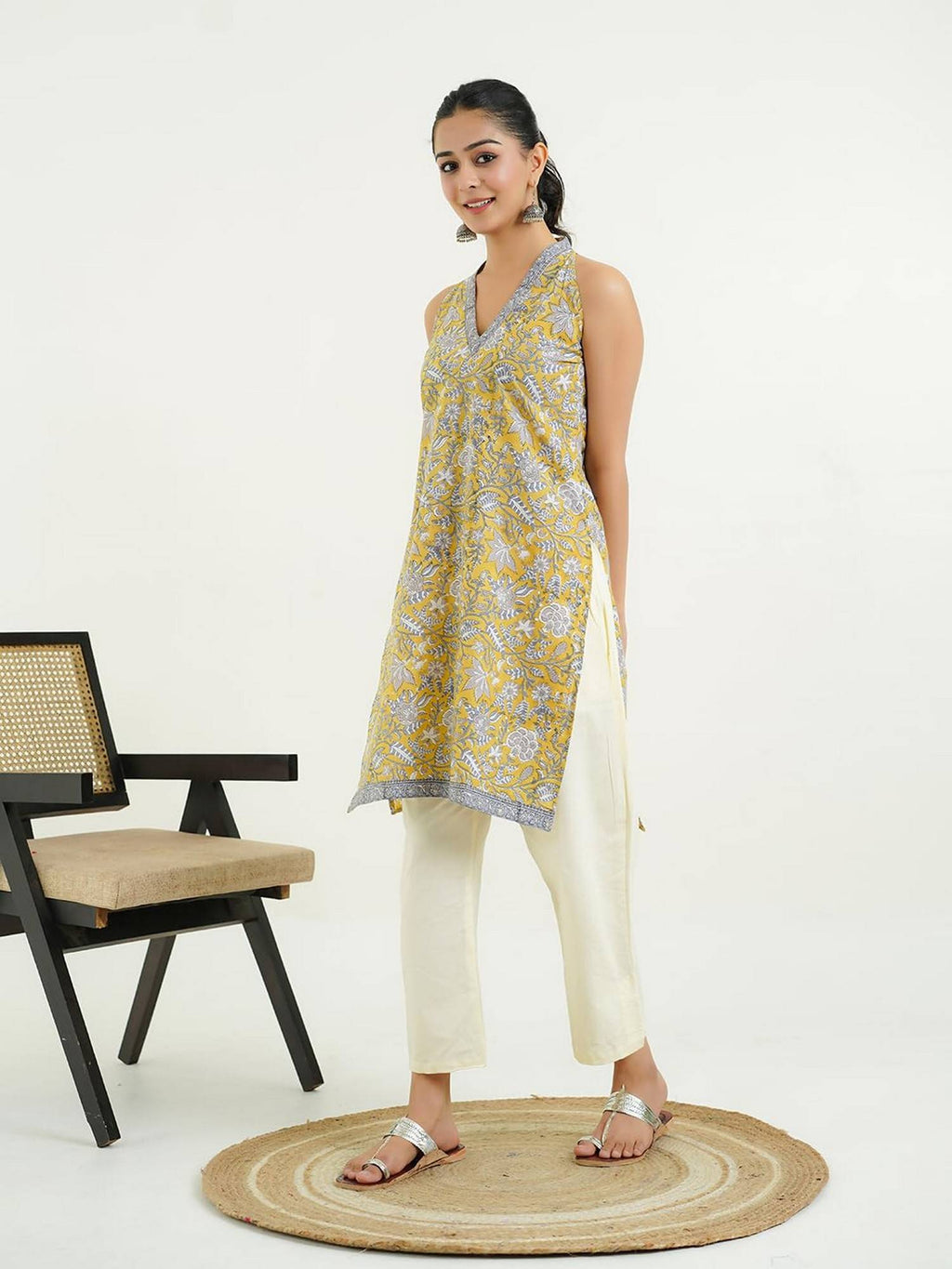 Women Indigo V-Neck Sleeveless Kurta | KDG - view 36