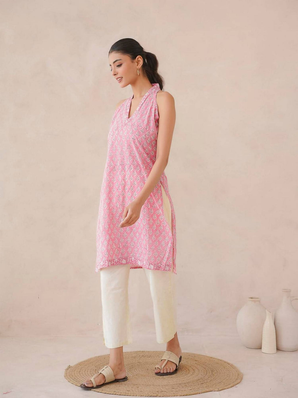 Women Indigo V-Neck Sleeveless Kurta | KDG - view 8