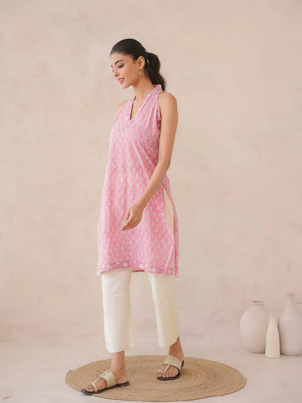 Women Indigo V-Neck Sleeveless Kurta | KDG - view 8
