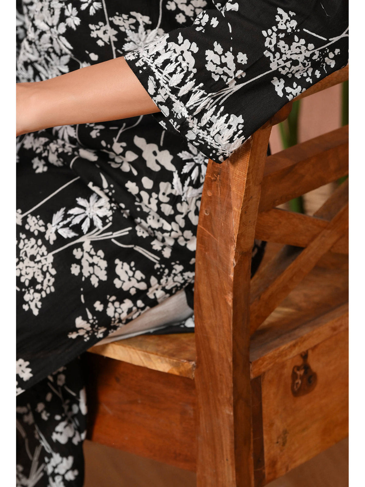 Women Blue Embroidered Mulmul Kurta | KDG - view 60