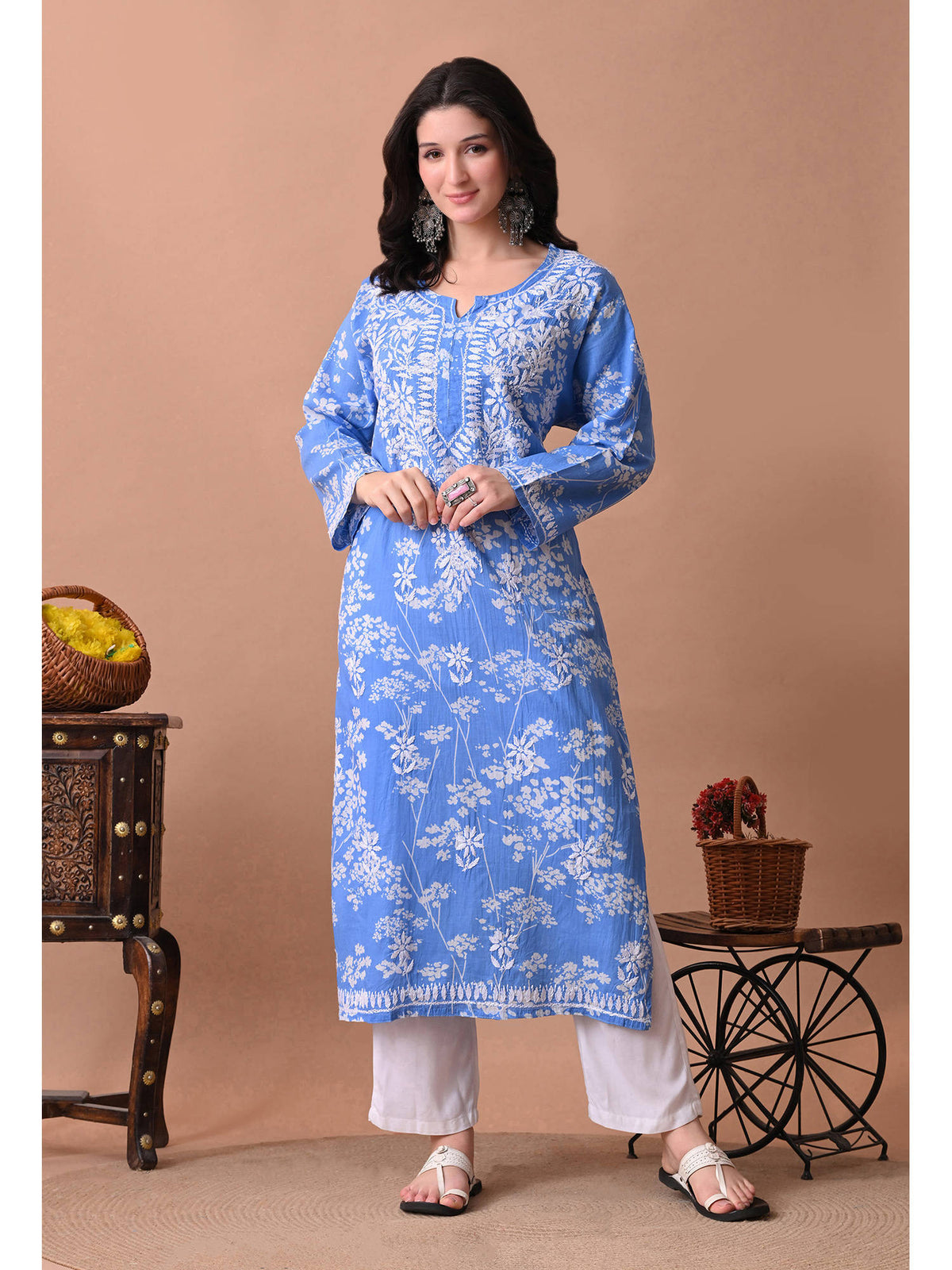 Women Blue Embroidered Mulmul Kurta | FY93 - view 1