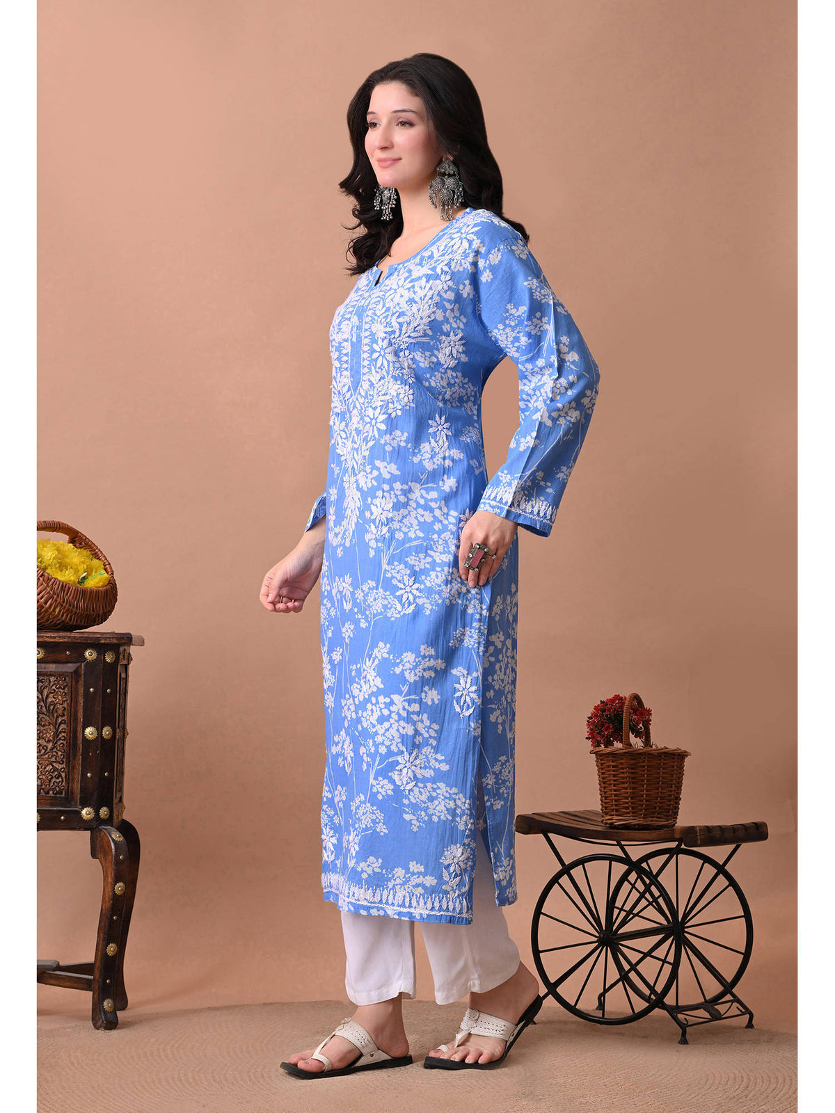 Women Blue Embroidered Mulmul Kurta | KDG - view 3