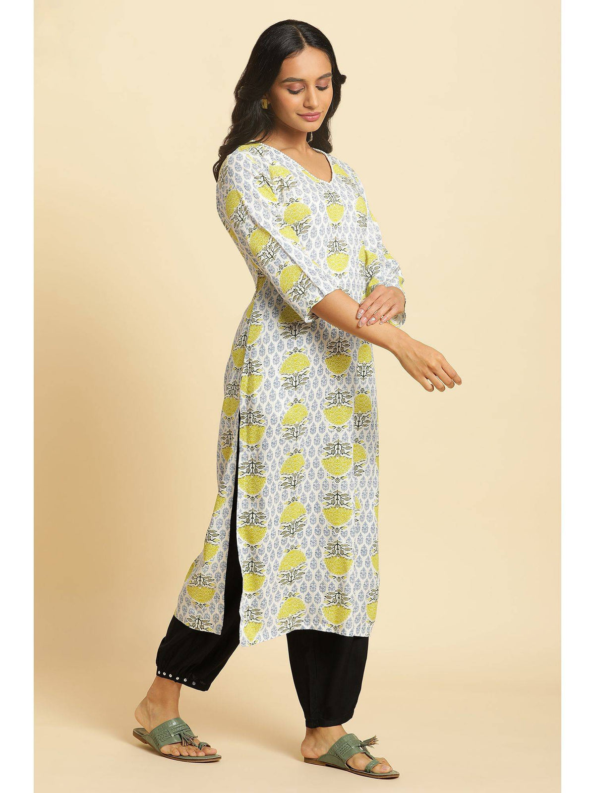 hite Floral Kurta | U3S - view 4